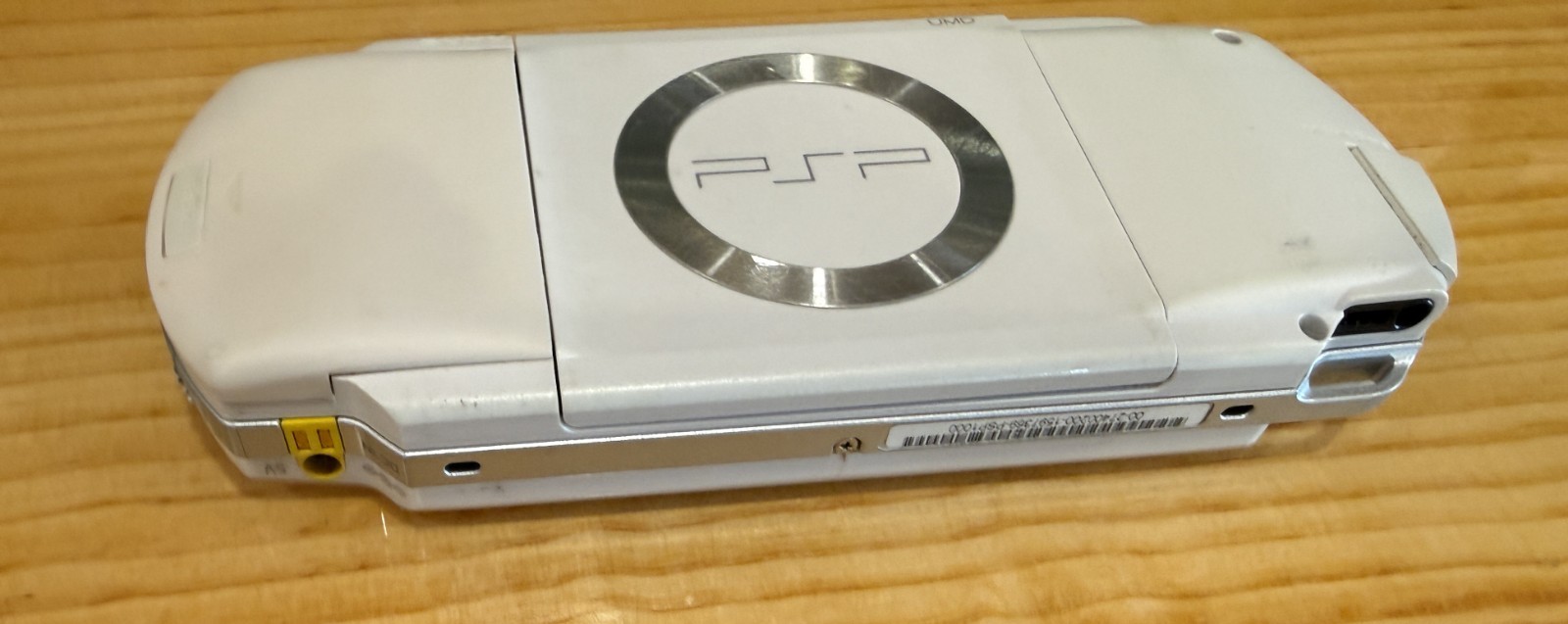 Sony PSP-1000 32MB Handheld Console White (Tested & Working)