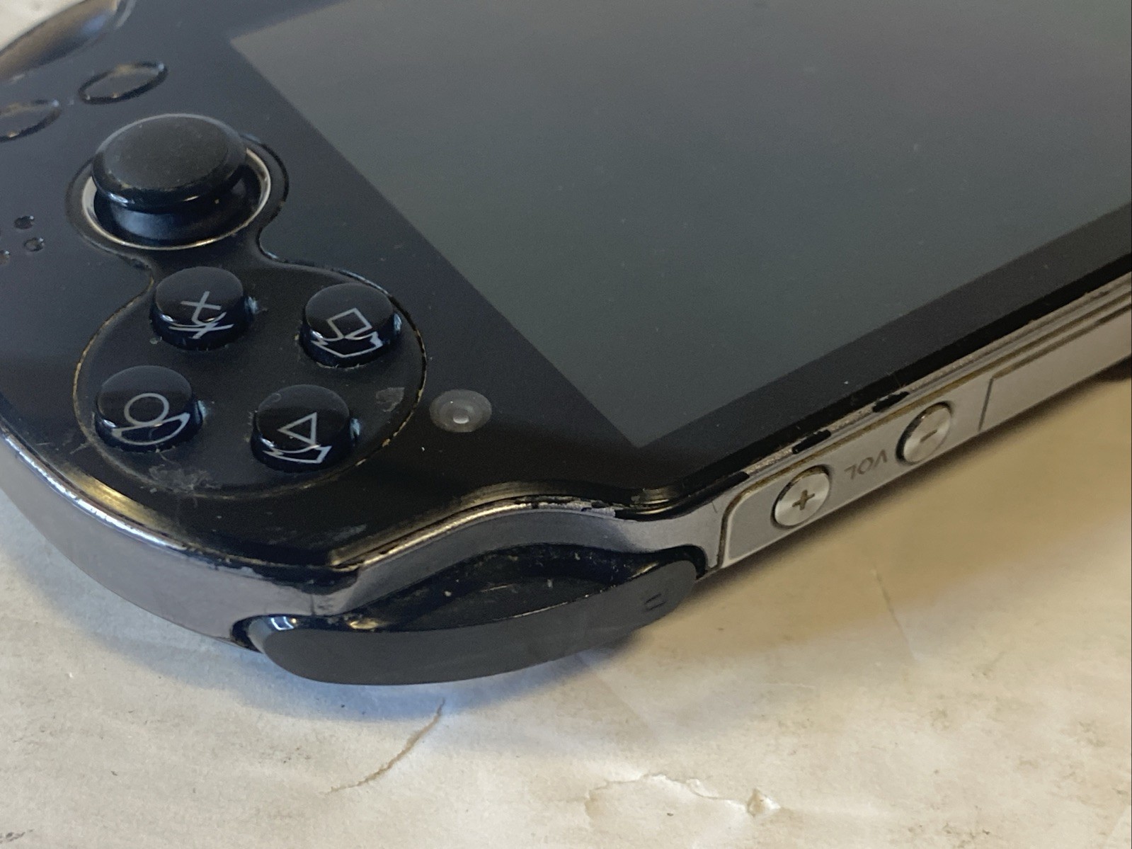 Sony Playstation Vita PS Vita PCH-1001 Handheld Console Only Black Tested