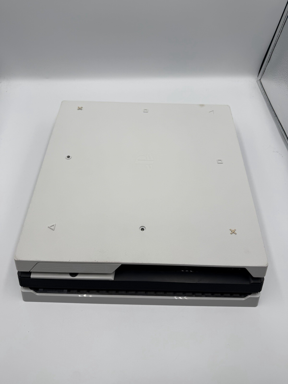 Sony PlayStation 4 Pro 1TB Console Only Death Stranding Limited Edition Tested