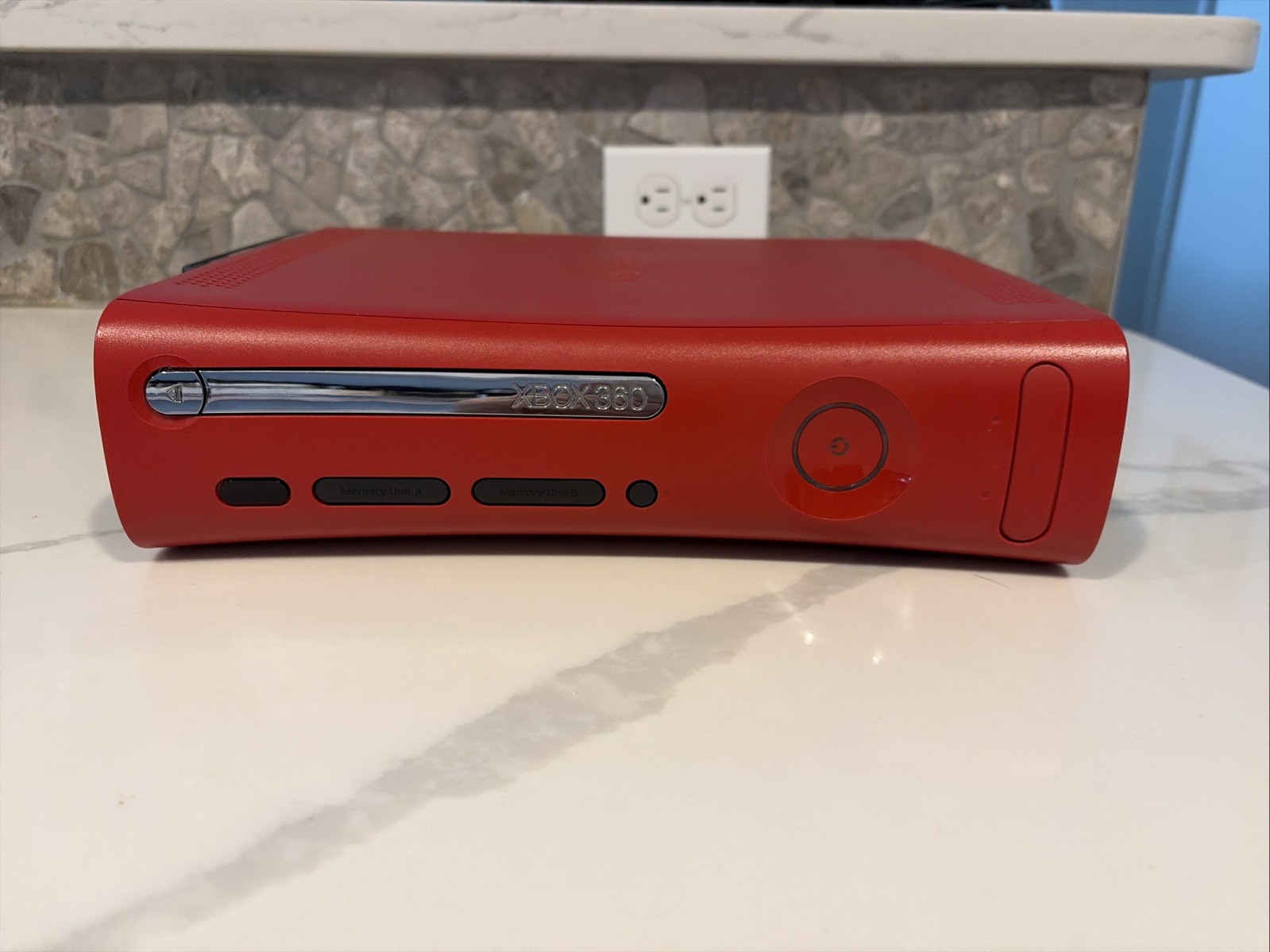 Xbox 360 Red Resident Evil Edition Console With Black Controller Great Condition