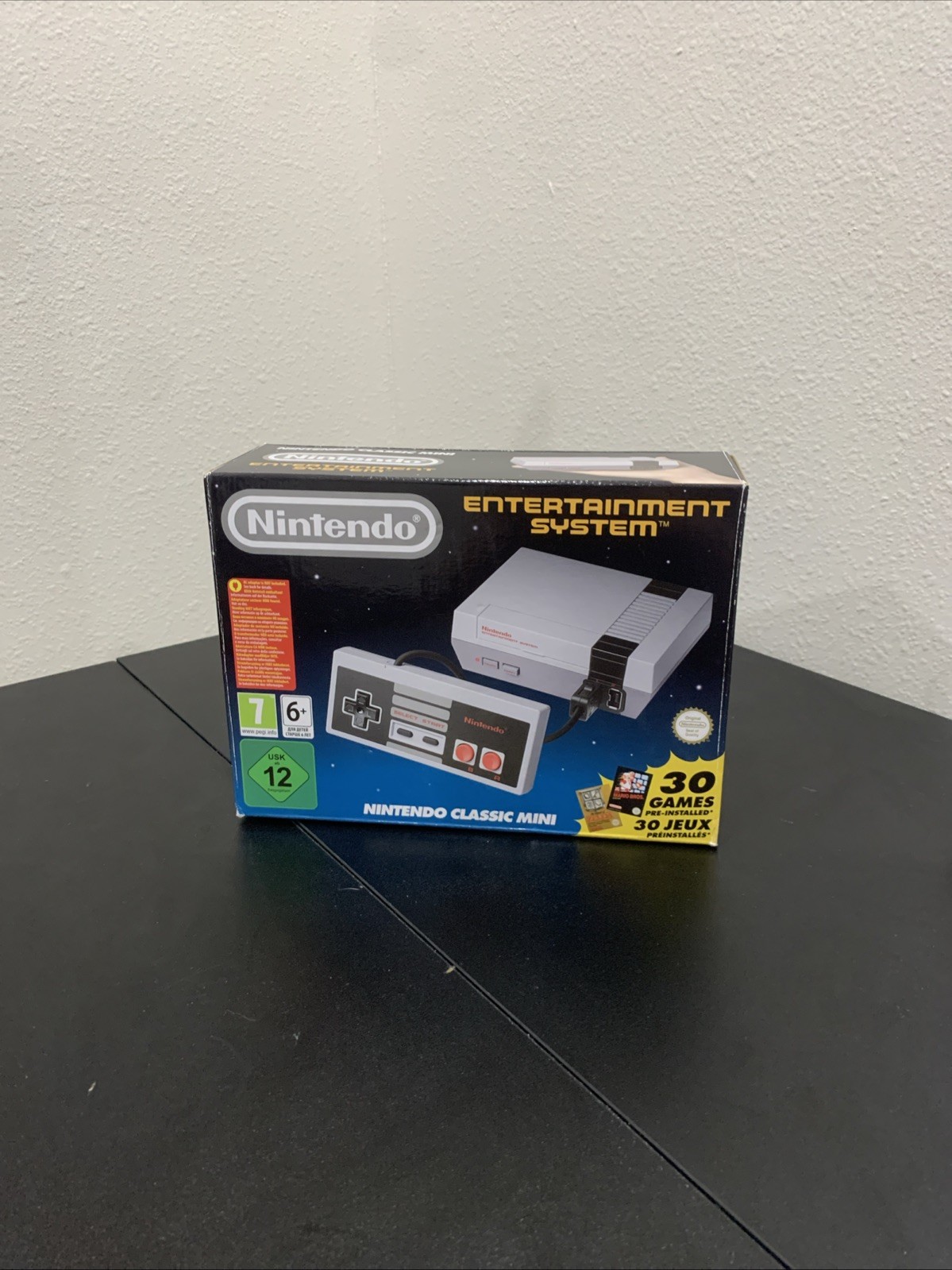 EU Nintendo NES Mini Classic Edition HDMI Console with 30 built-in Games Genuine