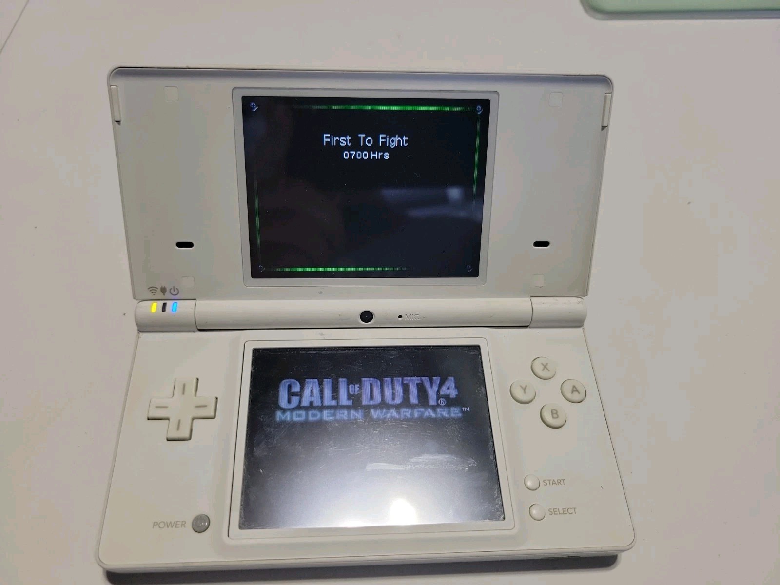 WORKING USA Nintendo DSi Polar White Handheld System Charger Stylus Console Game