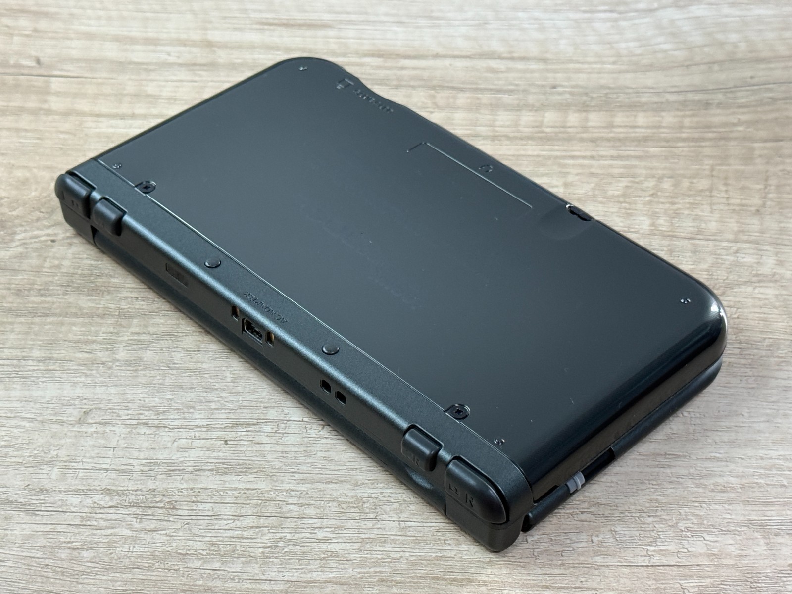 RANK B+IPS Nintendo New 3DS XL Metallic Black Console IPS Top Tested Japan D3477