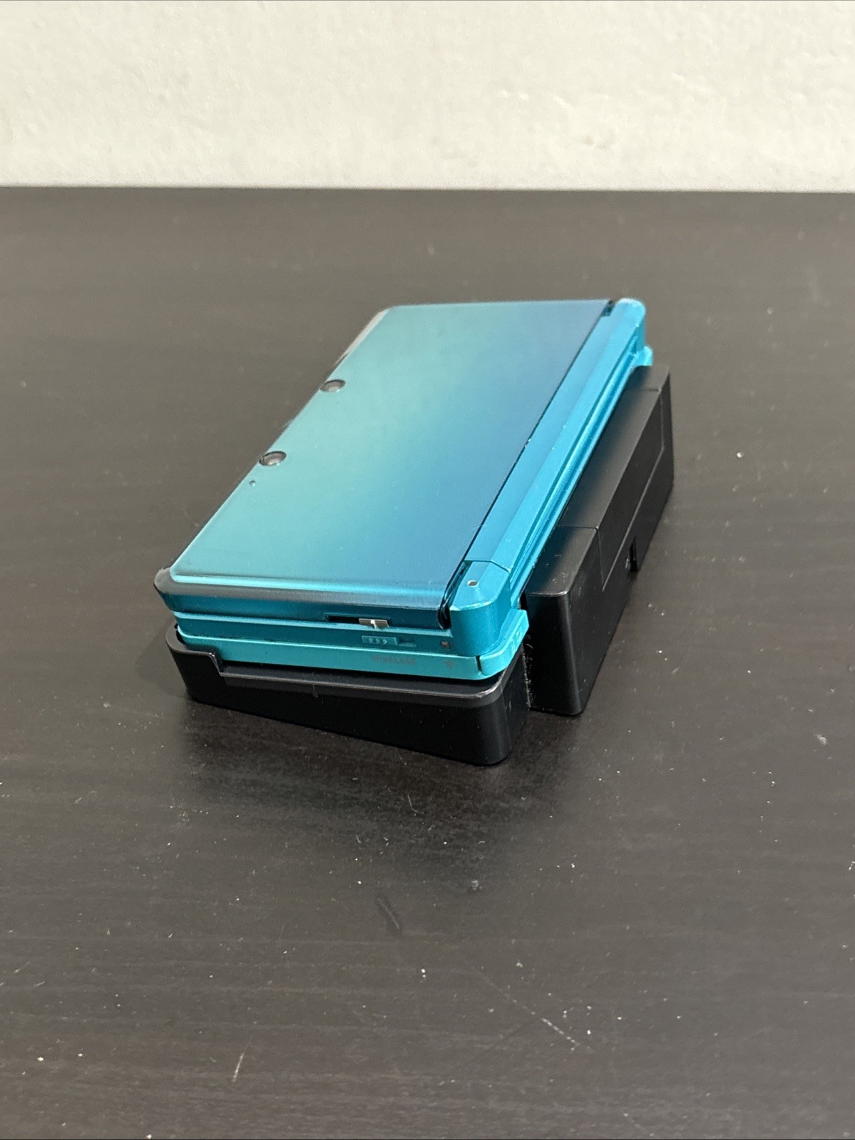 Aqua Blue Nintendo 3DS Console Good Used Condition Tested With Charger & Base