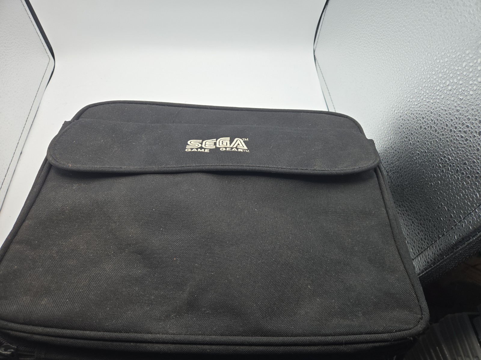 🔥 SEGA Game Gear Handheld System For Repair or Parts with Bag & Accessories
