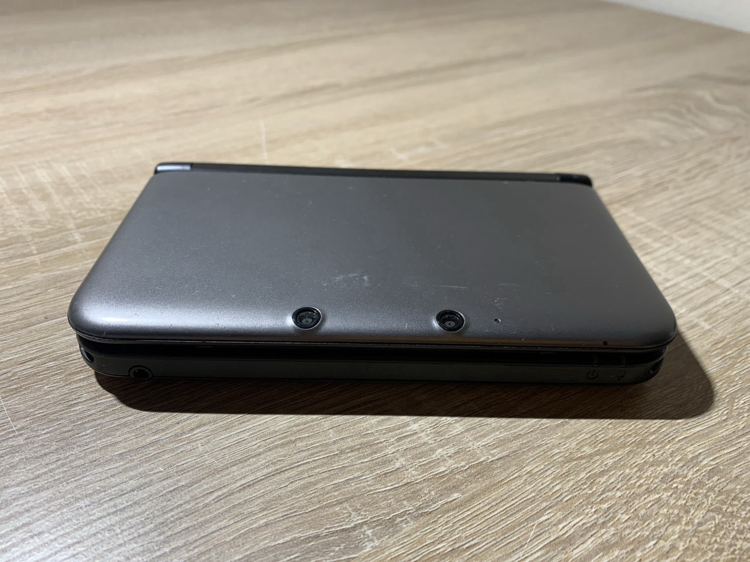 9187 Nintendo 3DS LL Silver Black Good TESTED