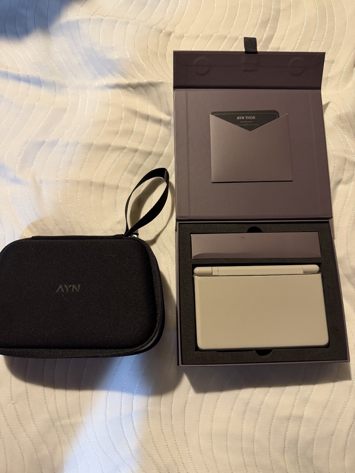 Ayn Thor Pro 12GB Ram + 256 GB Storage Rainbow android device/gaming console