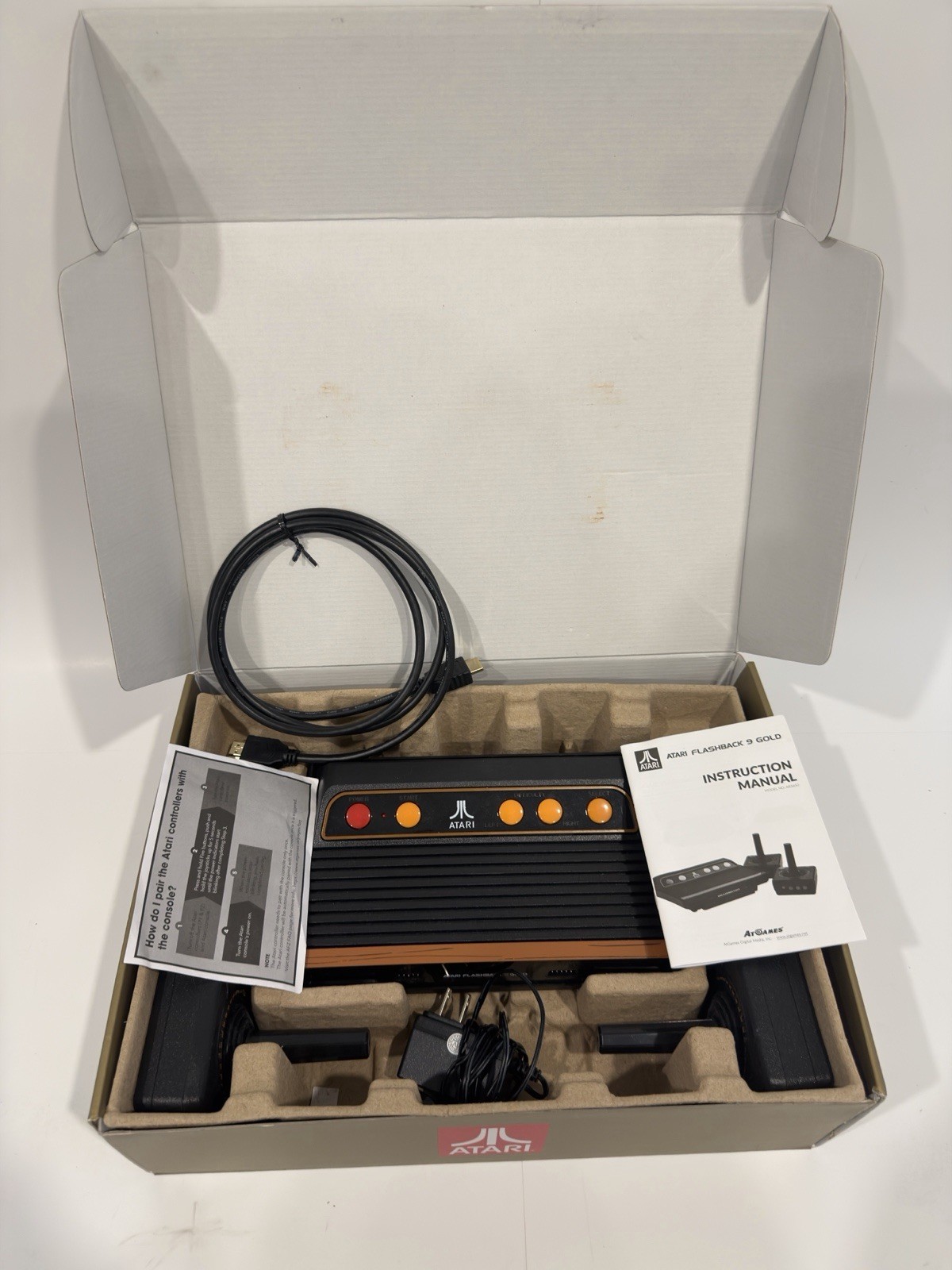 Atari Flashback 9 Gold HD Console 120 Built-in Games & Controllers -Preowned
