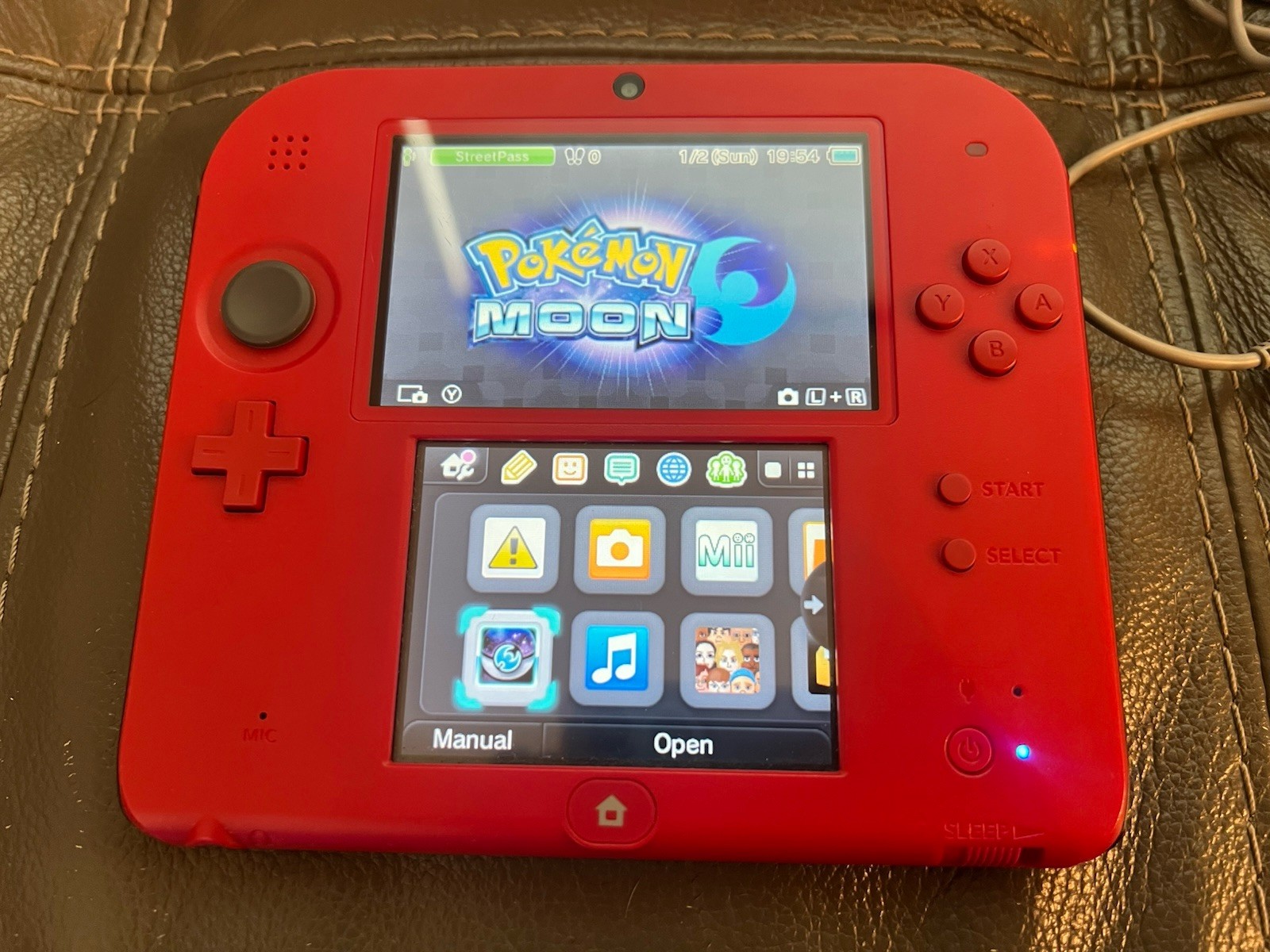 Nintendo 2DS Red/Black Handheld Console 4GB SD Stylus Pokemon Moon Mario Kart