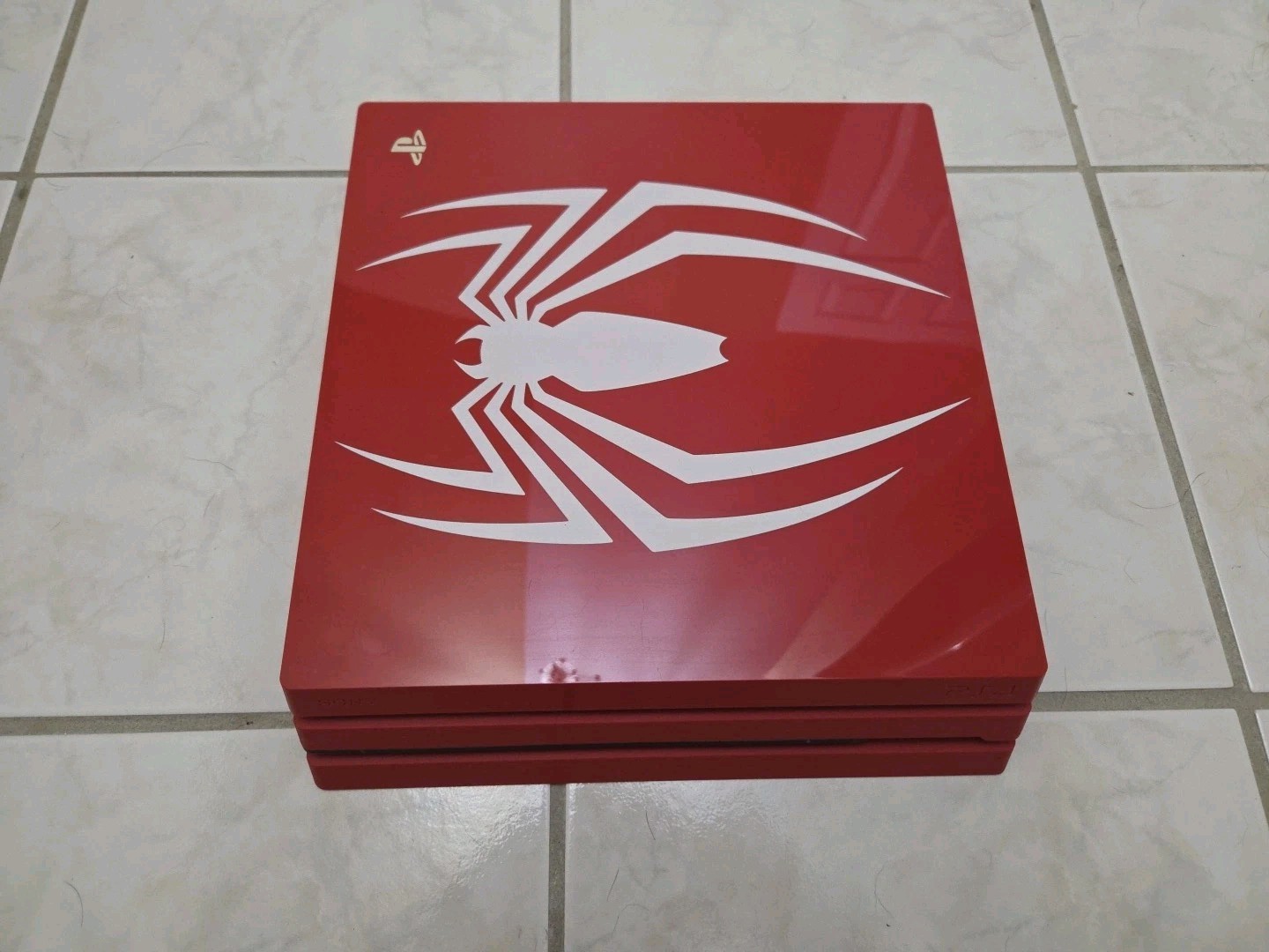 Playstation 4 Pro Spider-Man Edition Complete In Box