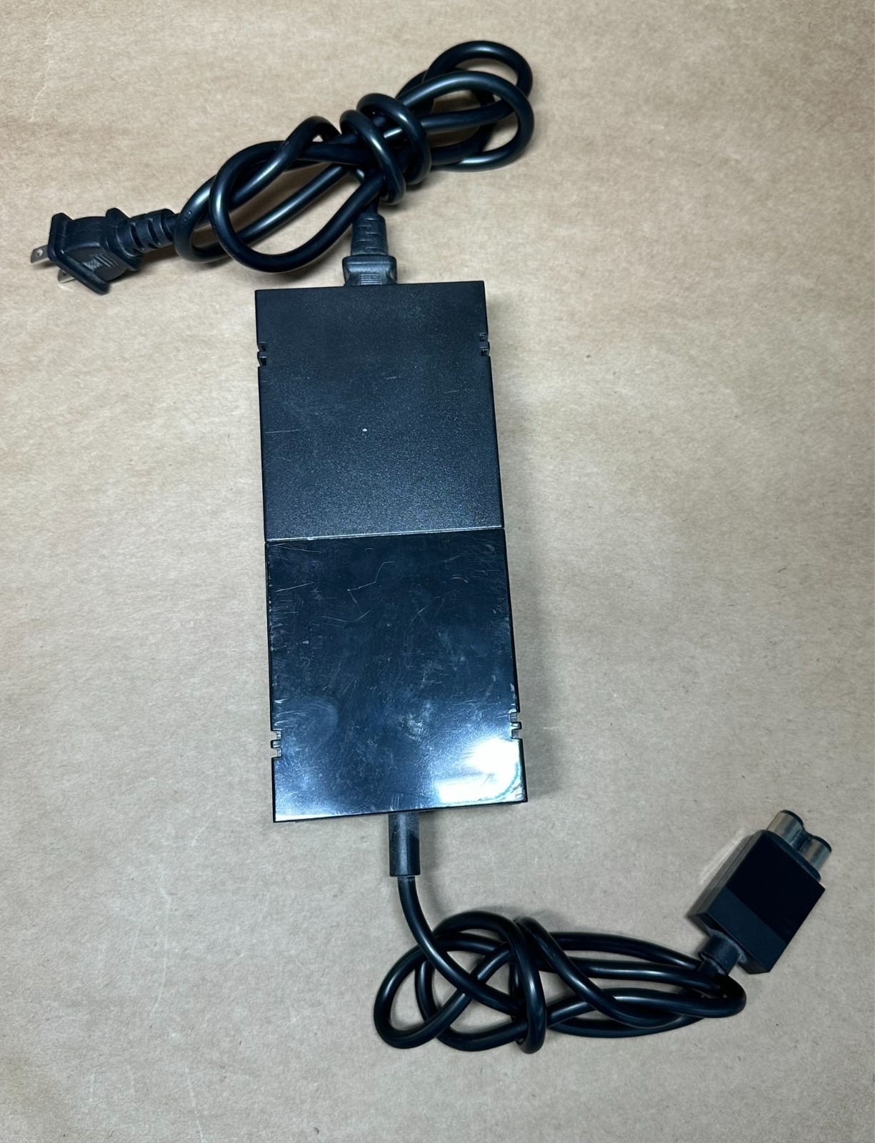 Microsoft Xbox One Console model 1540 500GB – Damaged