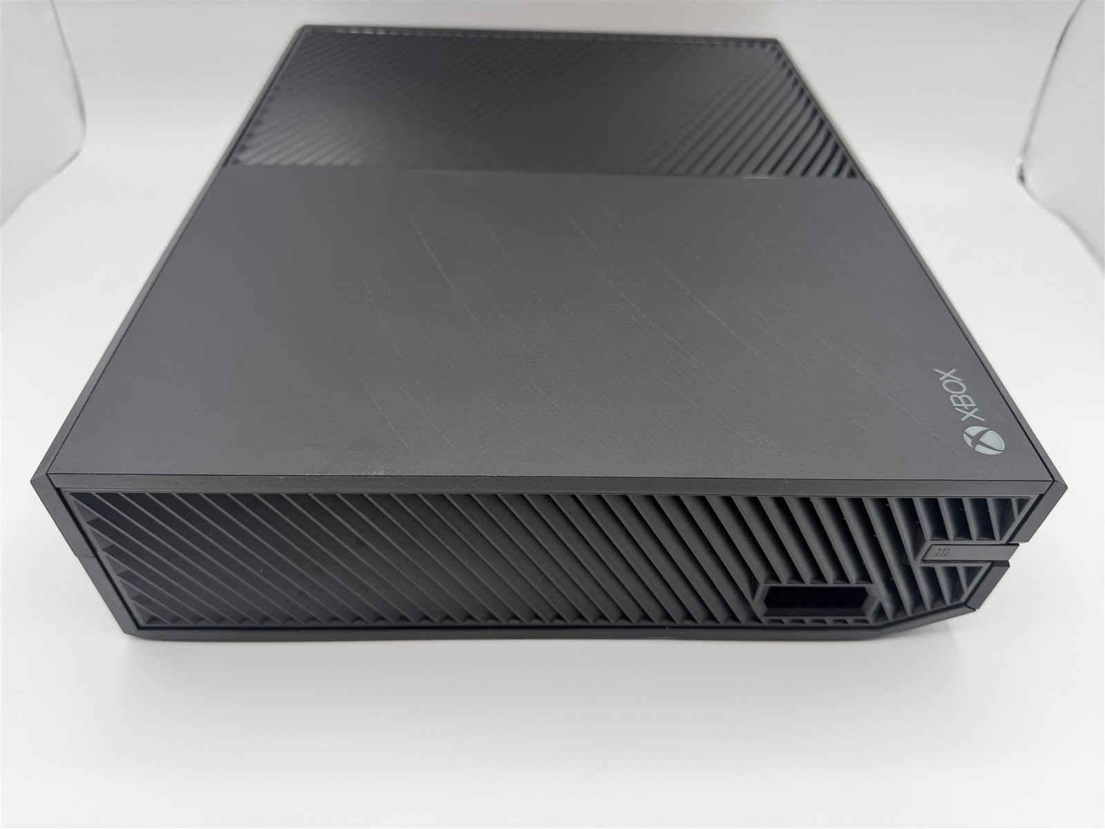 Xbox One 1540 500GB Console Bundle & Accessories – Fully Refurbished Fast Ship