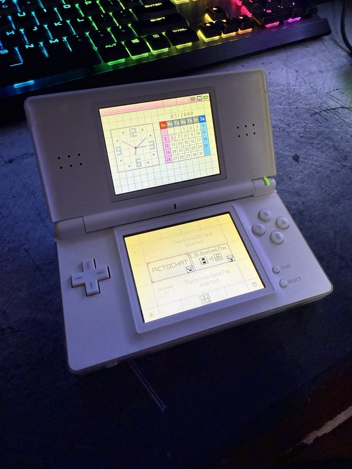 Nintendo DS Lite Console USG-001 Polar White Tested & Working Great Condition