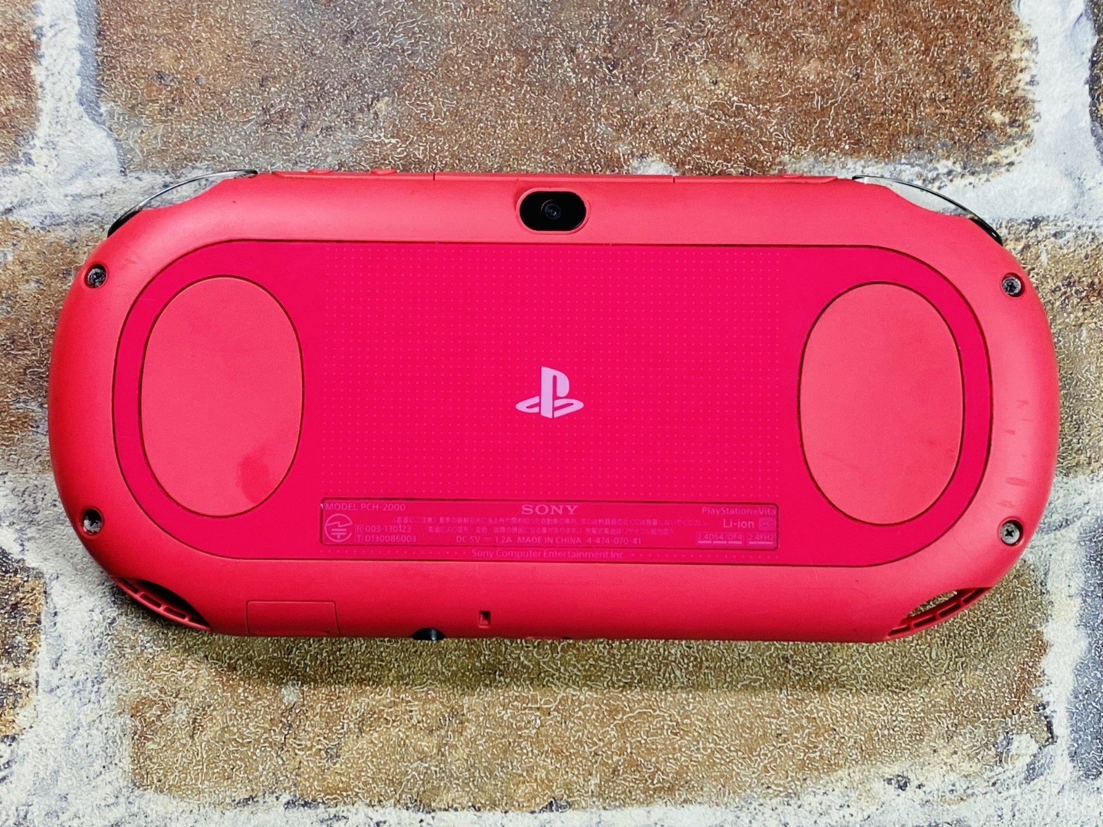 PS Vita Pink Black PCH 2000 SONY PlayStation Japan 4GB USB Charger No.2D DDP