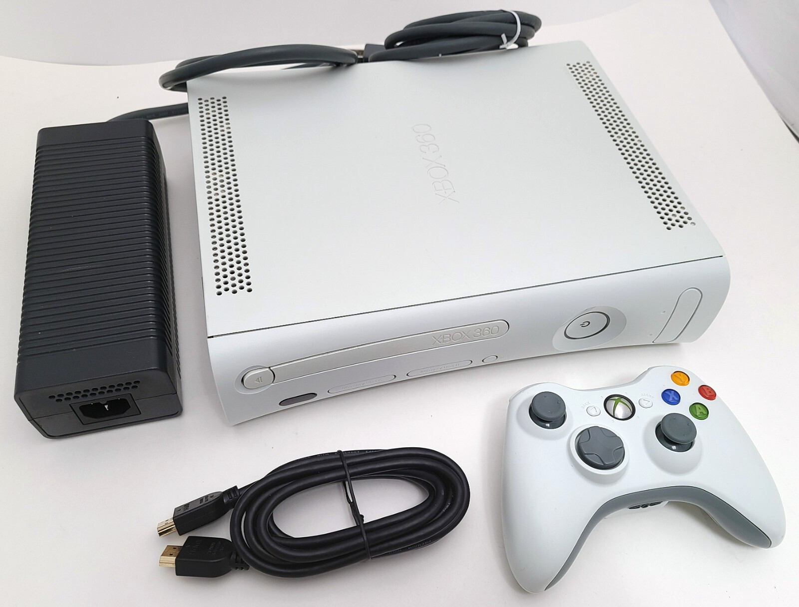 Microsoft XBox 360 Core Matte White Video Game Console Gaming System HDMI 4GB