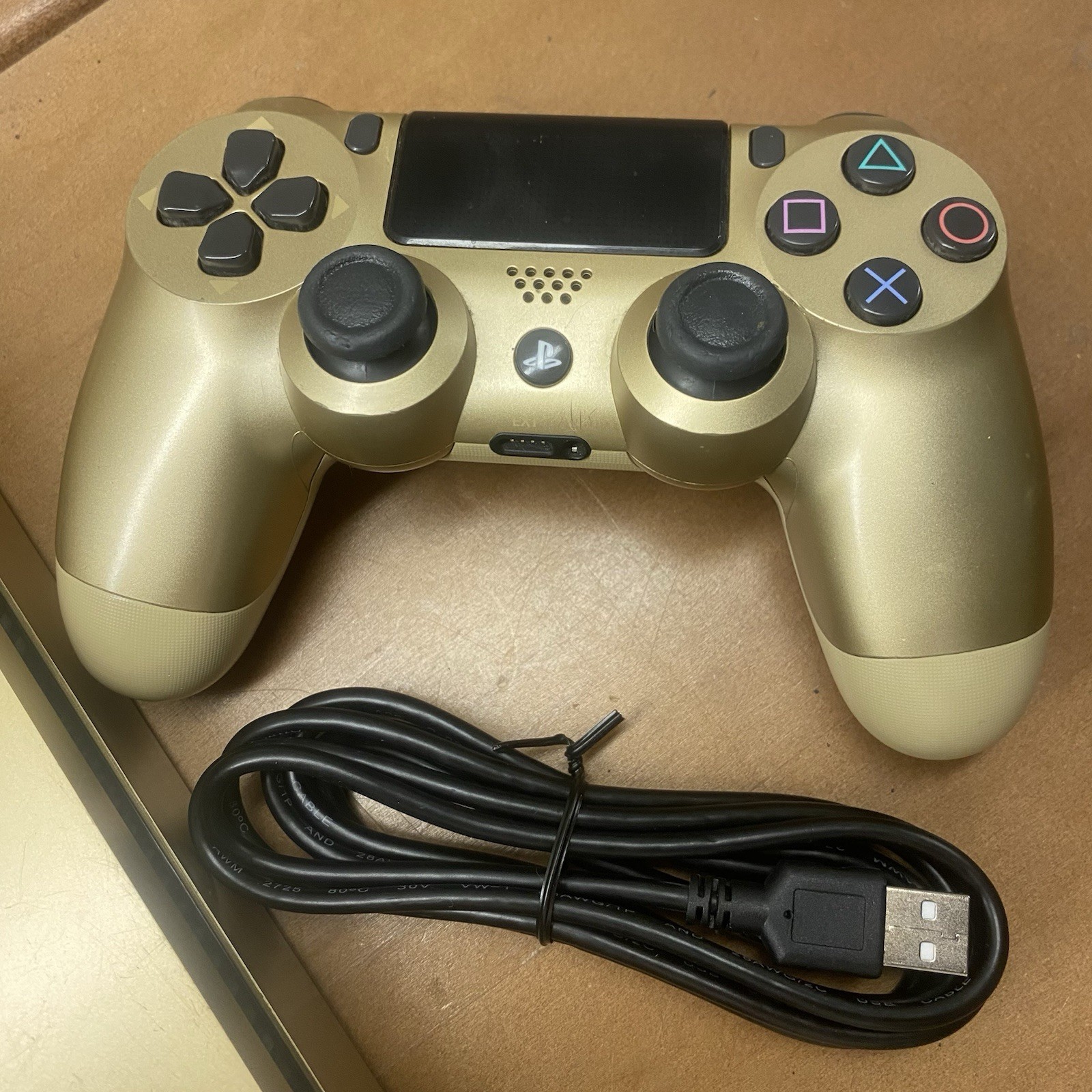 Sony PlayStation 4 PS4 Slim 1TB Gold Console CUH-2015B W/ Gold Controller