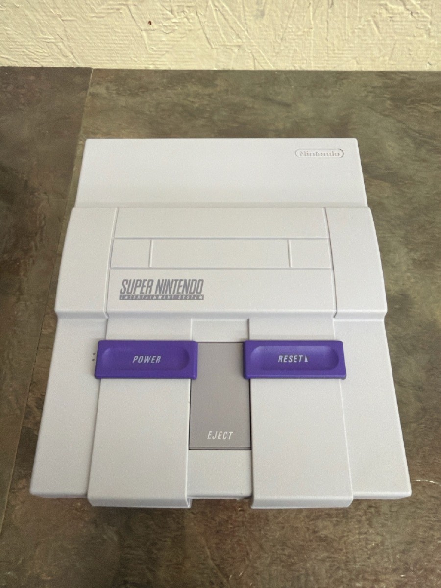 NINTENDO SNES CLASSIC EDITION MINI CONSOLE CLV-201 – TESTED (WBP018407)