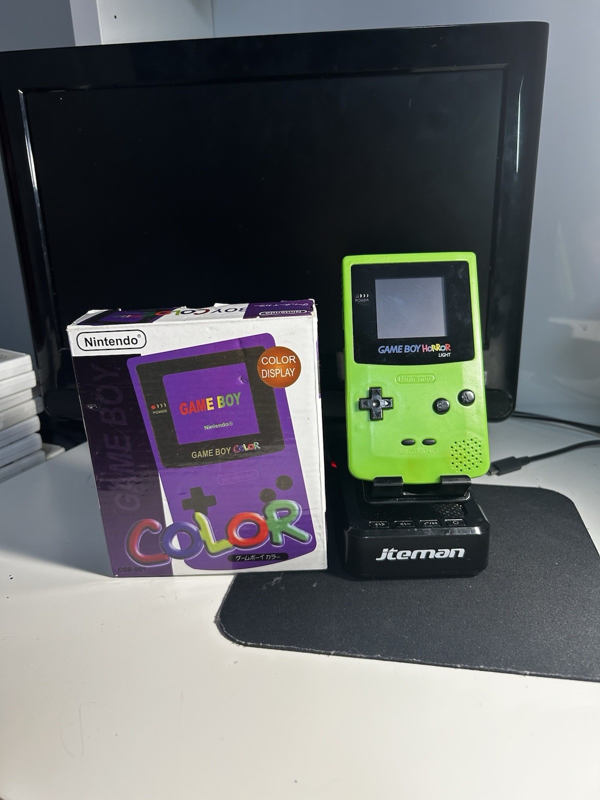 Game Boy Color W/IPS screen & (box From China)