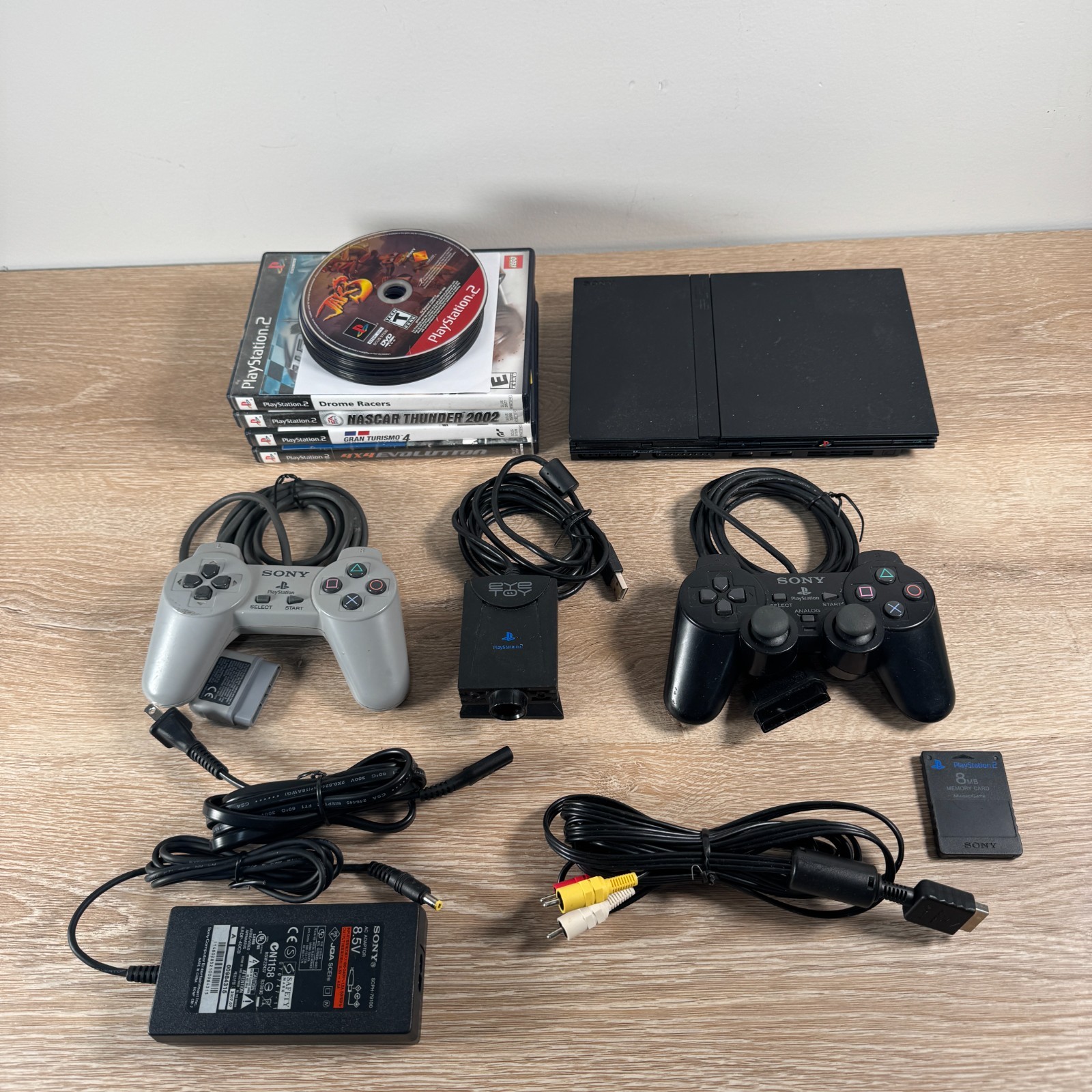 Sony PlayStation 2 PS2 Slim Console Bundle 2 Controllers + 20 Games Memory
