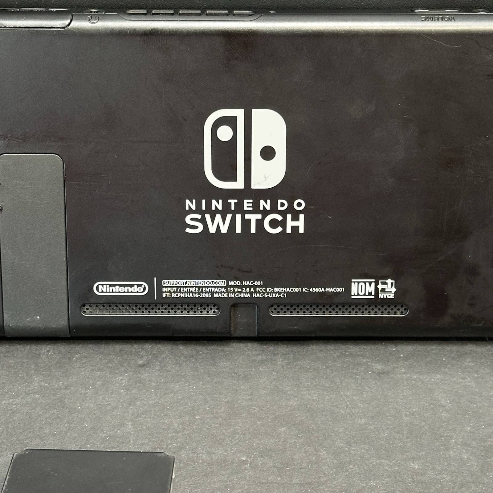 Nintendo Switch HAC-001