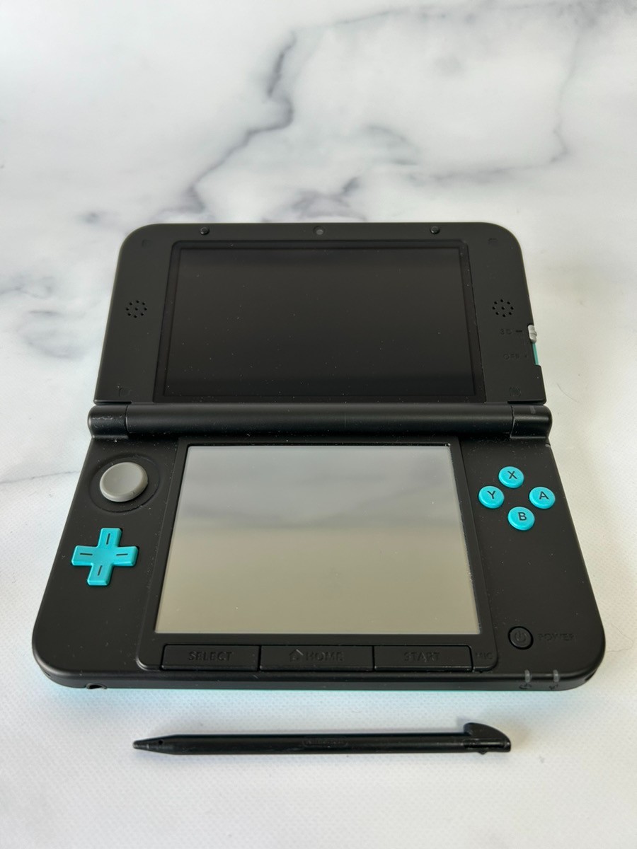 Nintendo 3DS XL LL region free Limited Pack Turquoise x Black console