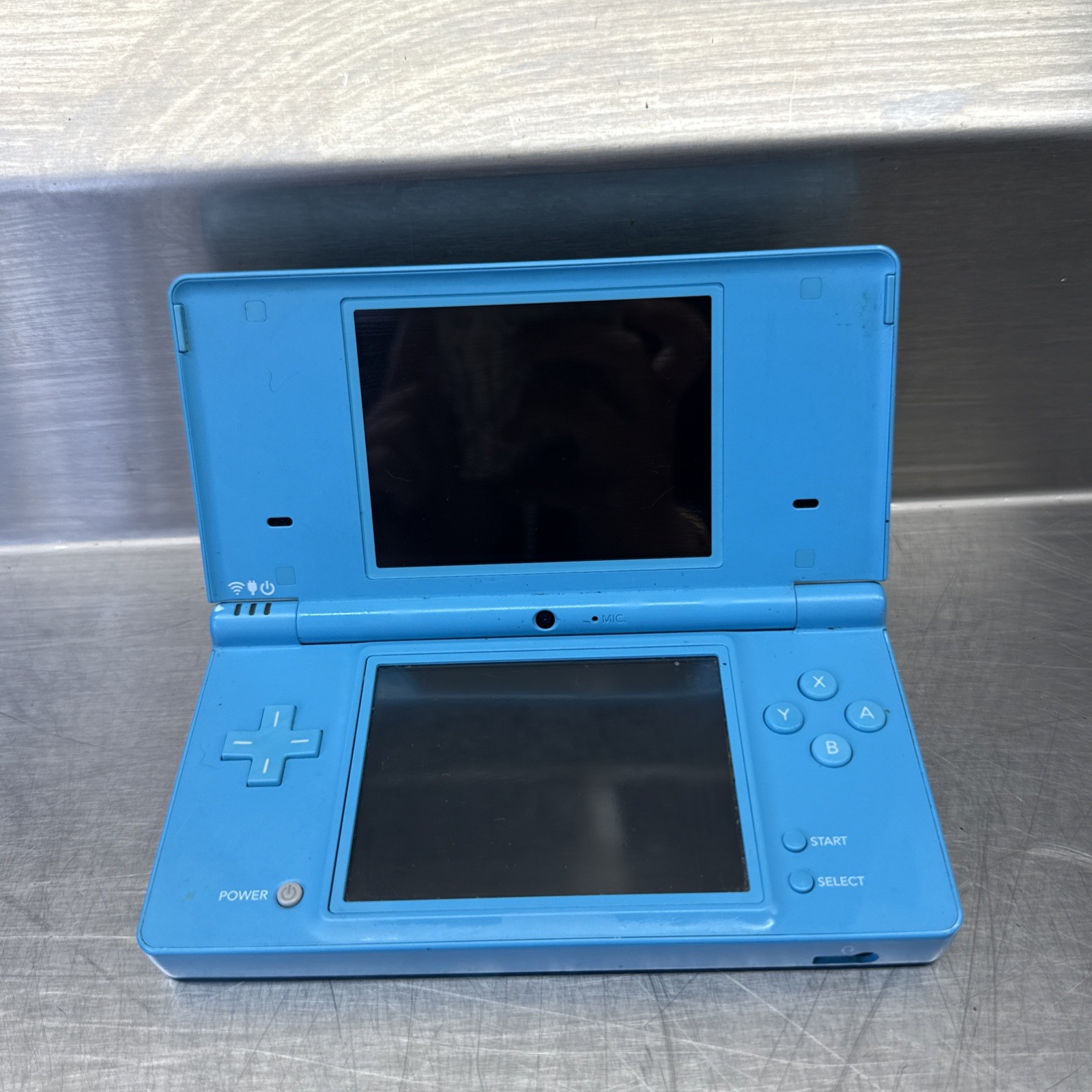 Nintendo DSi Light Blue Handheld Console Game System