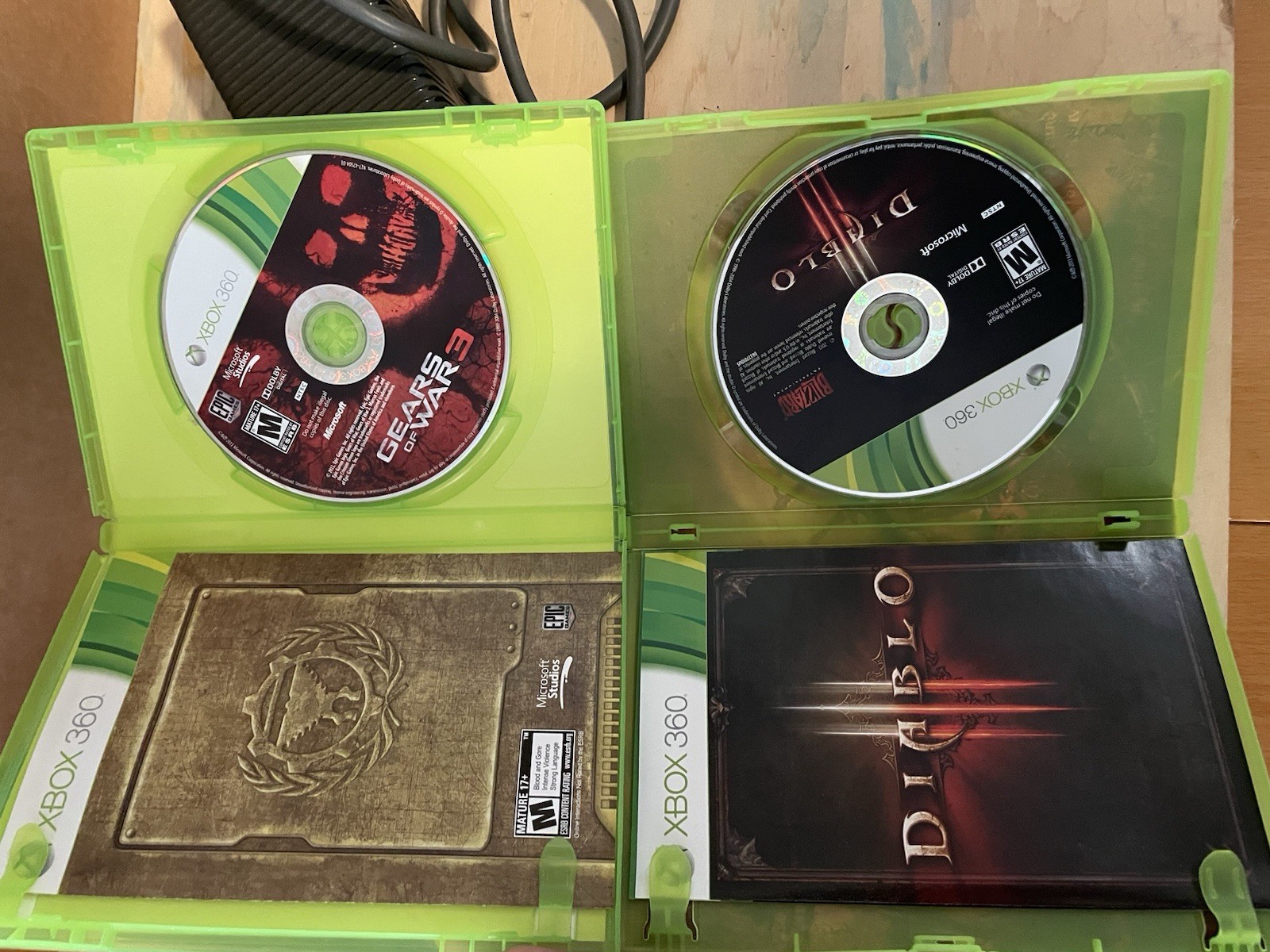 Xbox 360 Pro Launch Edition 60GB White Console Power Chord Gears of War Diablo3