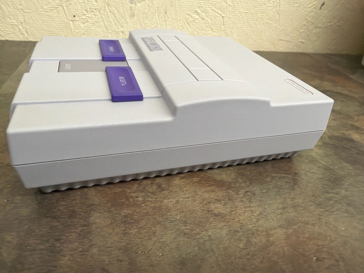 NINTENDO SNES CLASSIC EDITION MINI CONSOLE CLV-201 – TESTED (WBP018407)