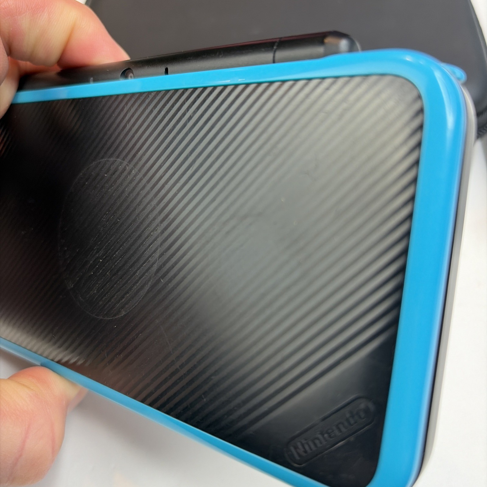 Nintendo 2DS XL Console – Black/Turquoise W Charger Case Stylus US Model
