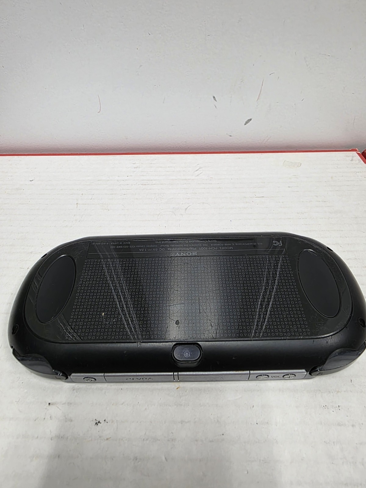 PlayStation PS Vita PCH-1001 Bundle Console -New Charger- Case- SD Card- Tested