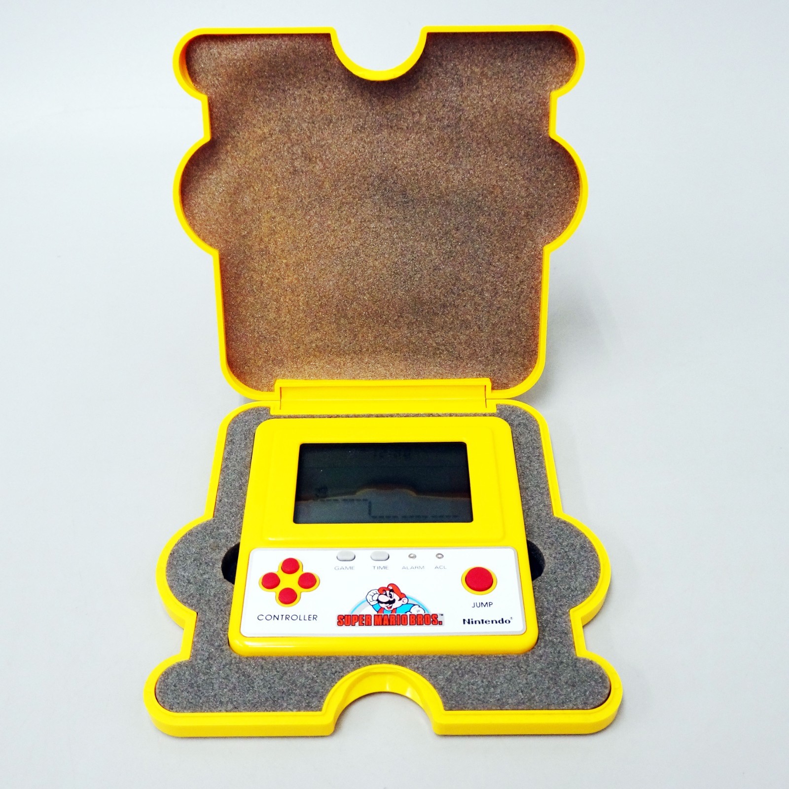Nintendo Super Mario Bros Game Watch Famicom Grand Prix F1 Racing Prize YM-901