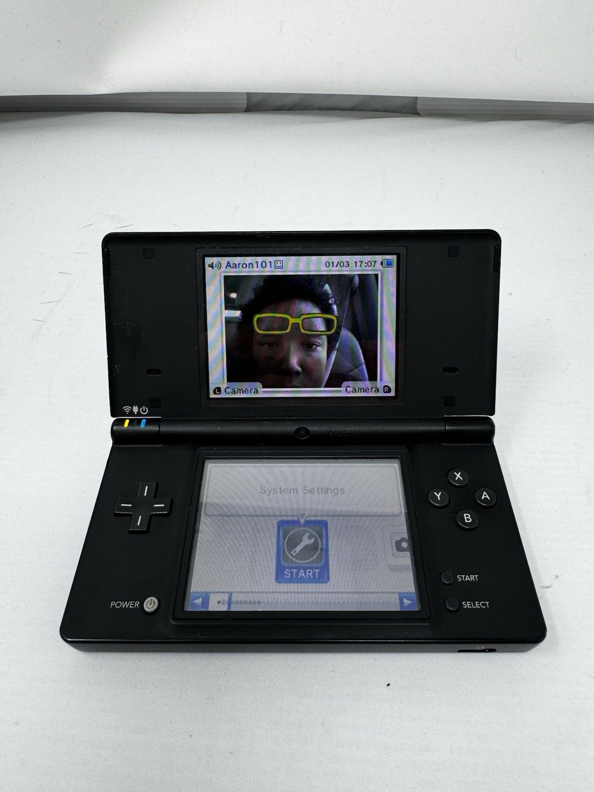 Nintendo DSI Black Handheld Console Game System Tested Working
