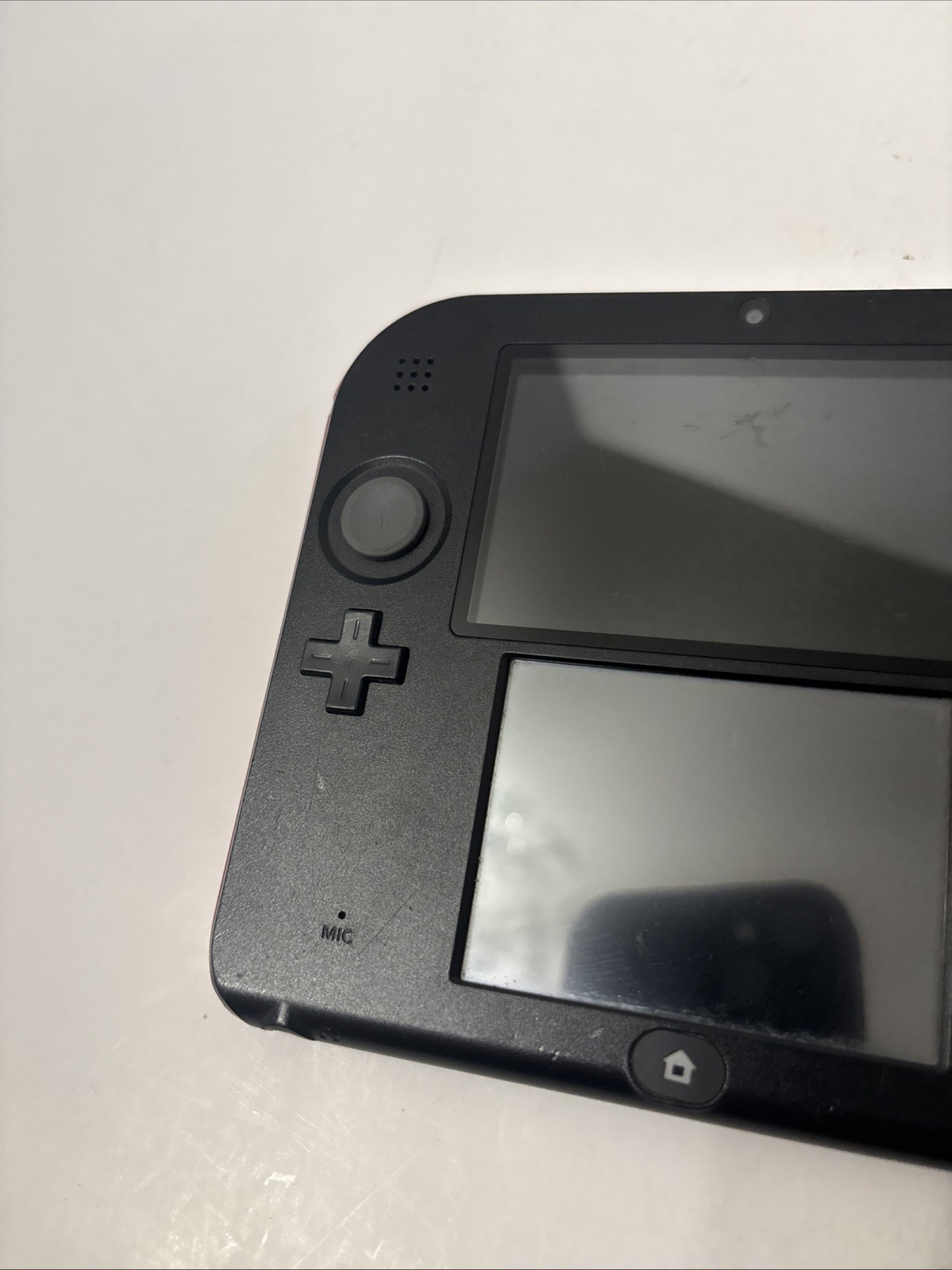NINTENDO 2DS HANDHELD CONSOLE FTR-001 BLACK / RED WORKING NICE 1 Game & Stylus