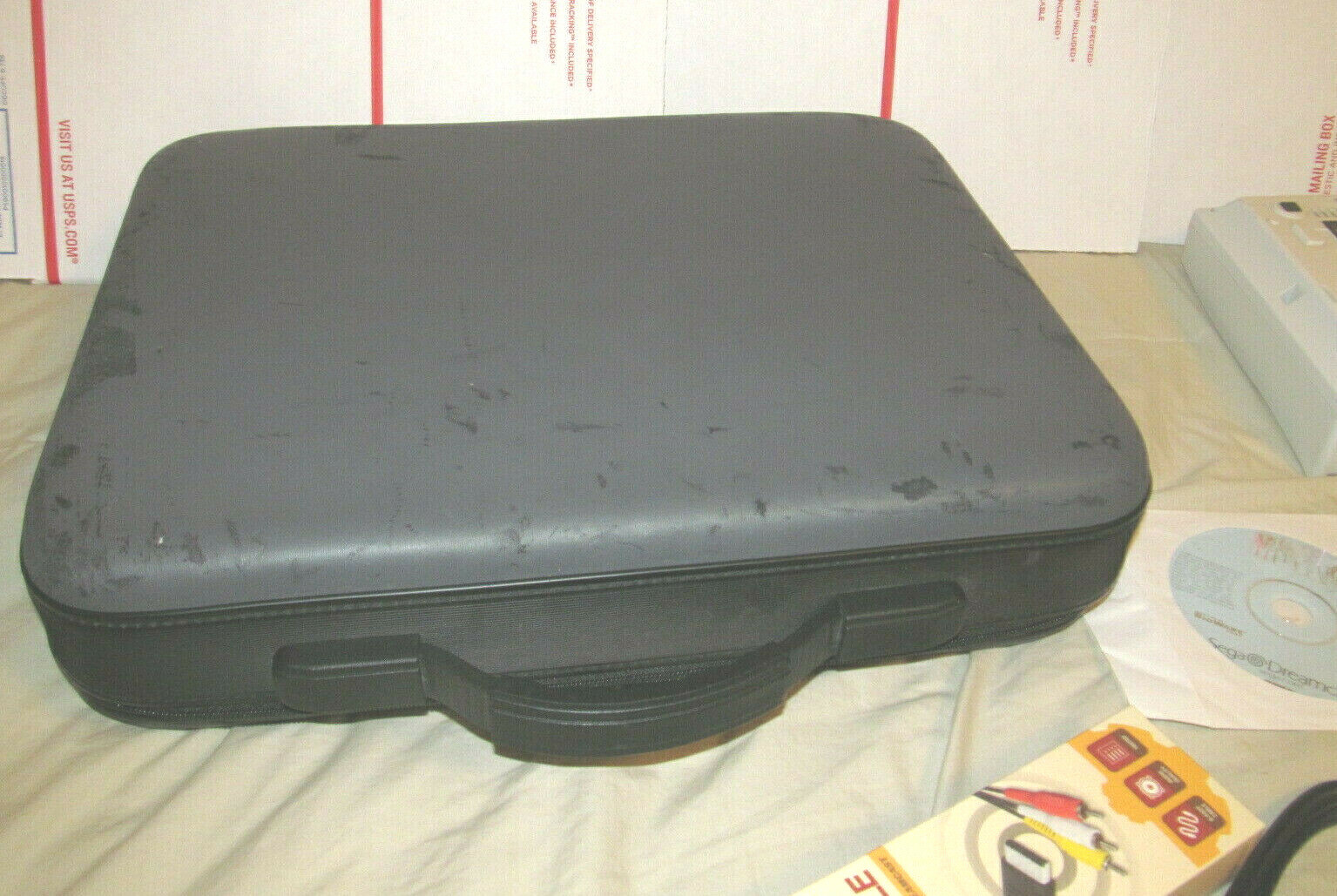Sega Dreamcast Console System 11 Game Bundle Lot w/ RaRe Blaze Case Rev 0 Model