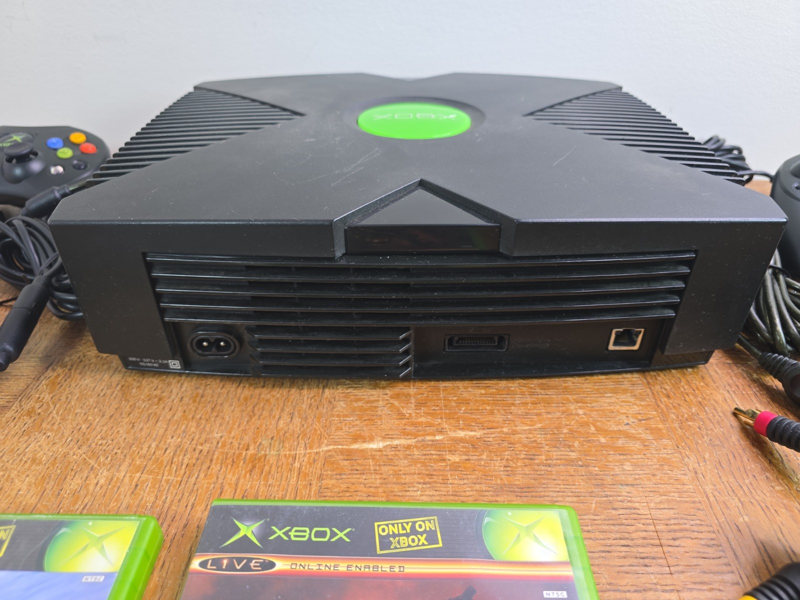 Original Xbox Console Bundle w/ 4 OEM Controllers & Cables & Halo 1&2 – Tested