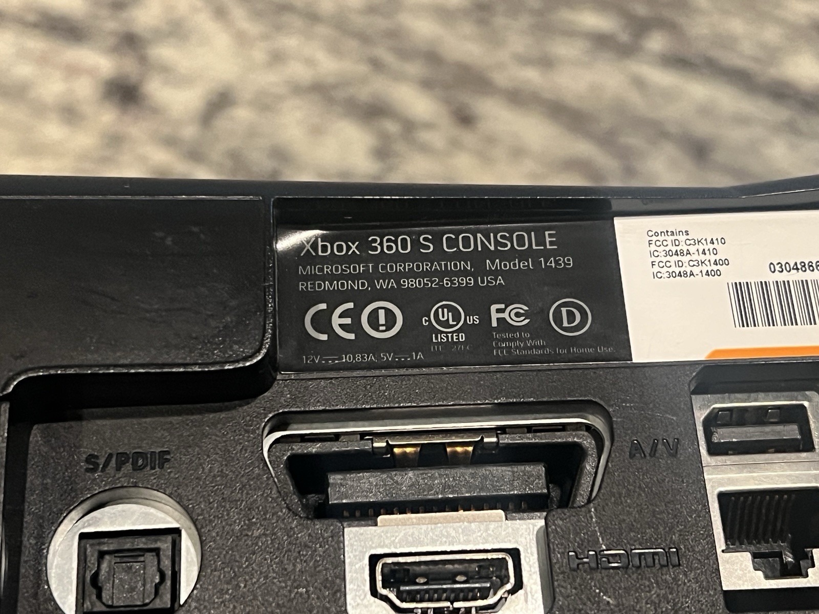 Xbox 360 S Model 1439 Matte Black Console Bundle:Controller,Cables,Game