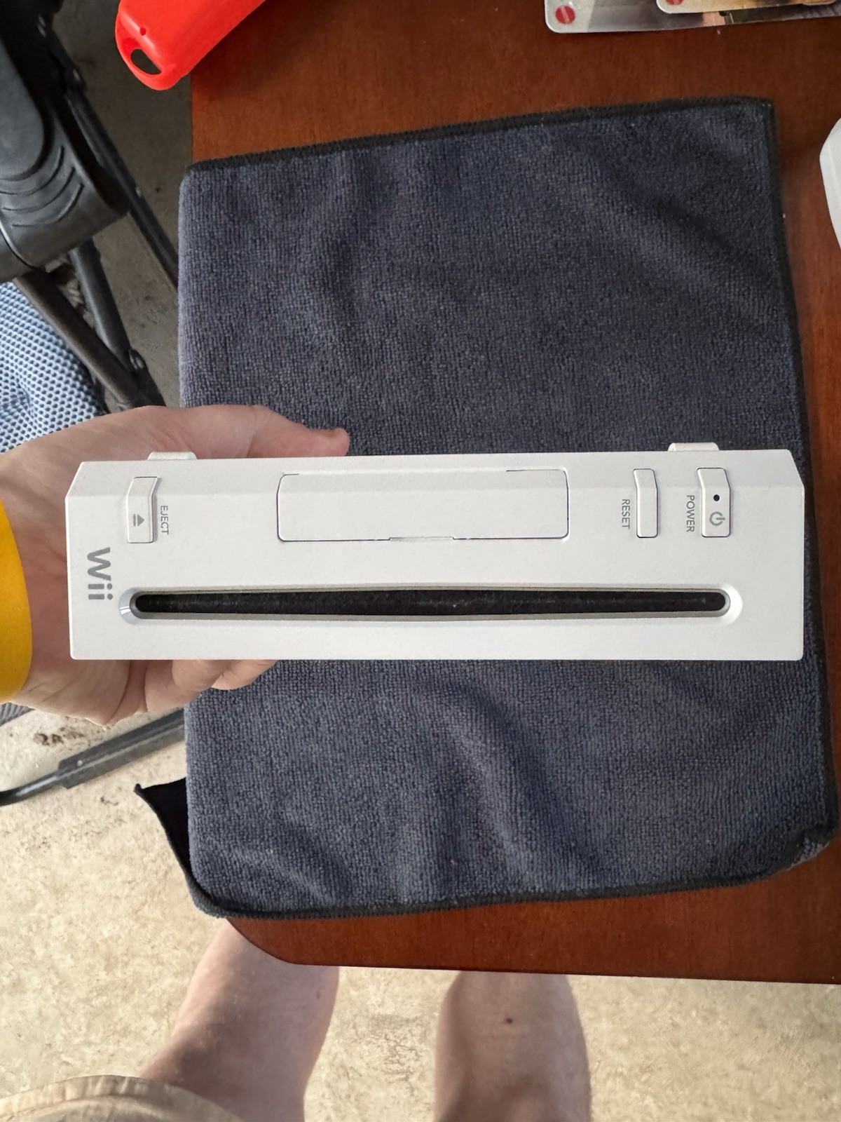Nintendo Wii RVL-001 Console ONLY Missing Door Tested Works Great
