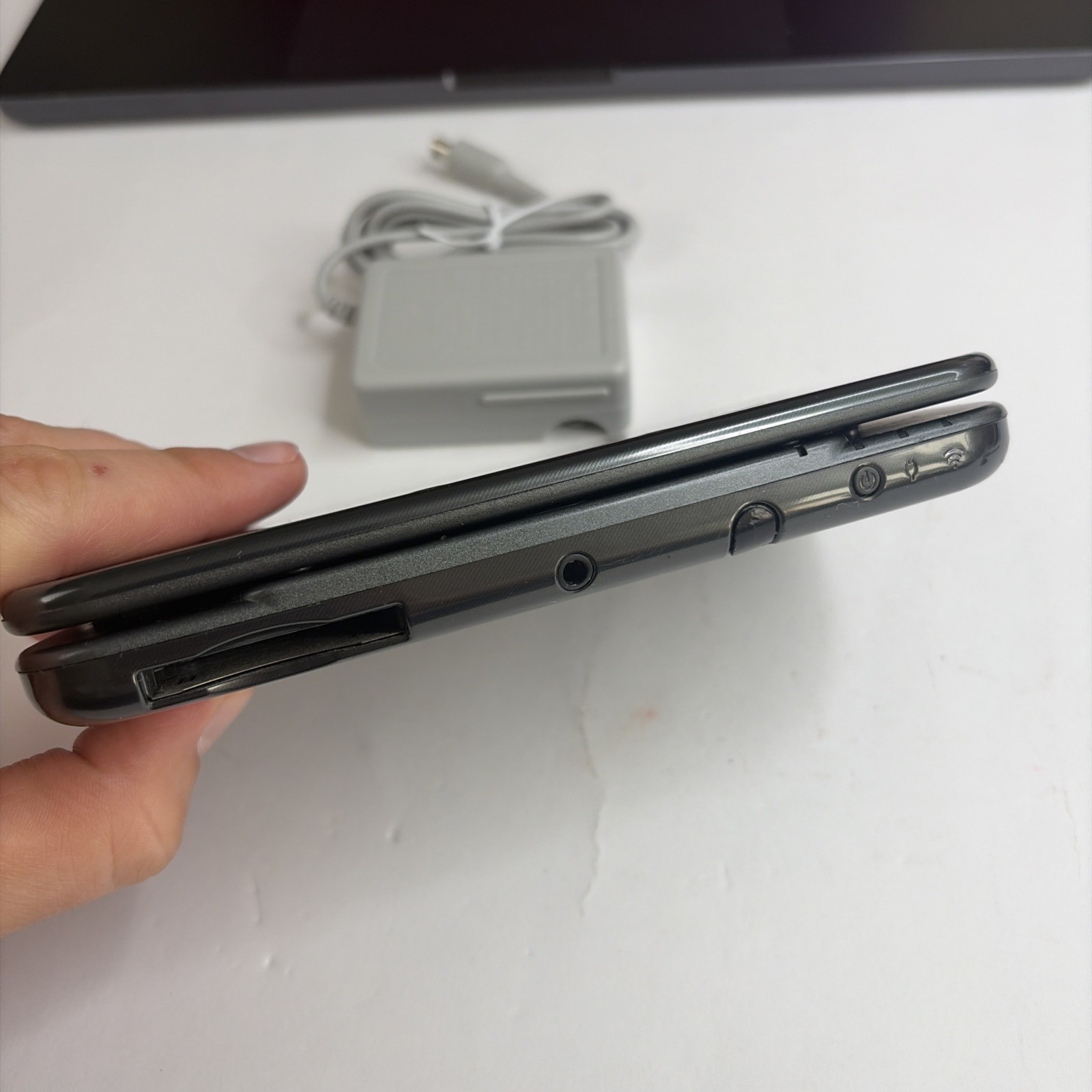 New Nintendo 3DS XL Gray Black Console, Top IPS Charger Stylus US Version