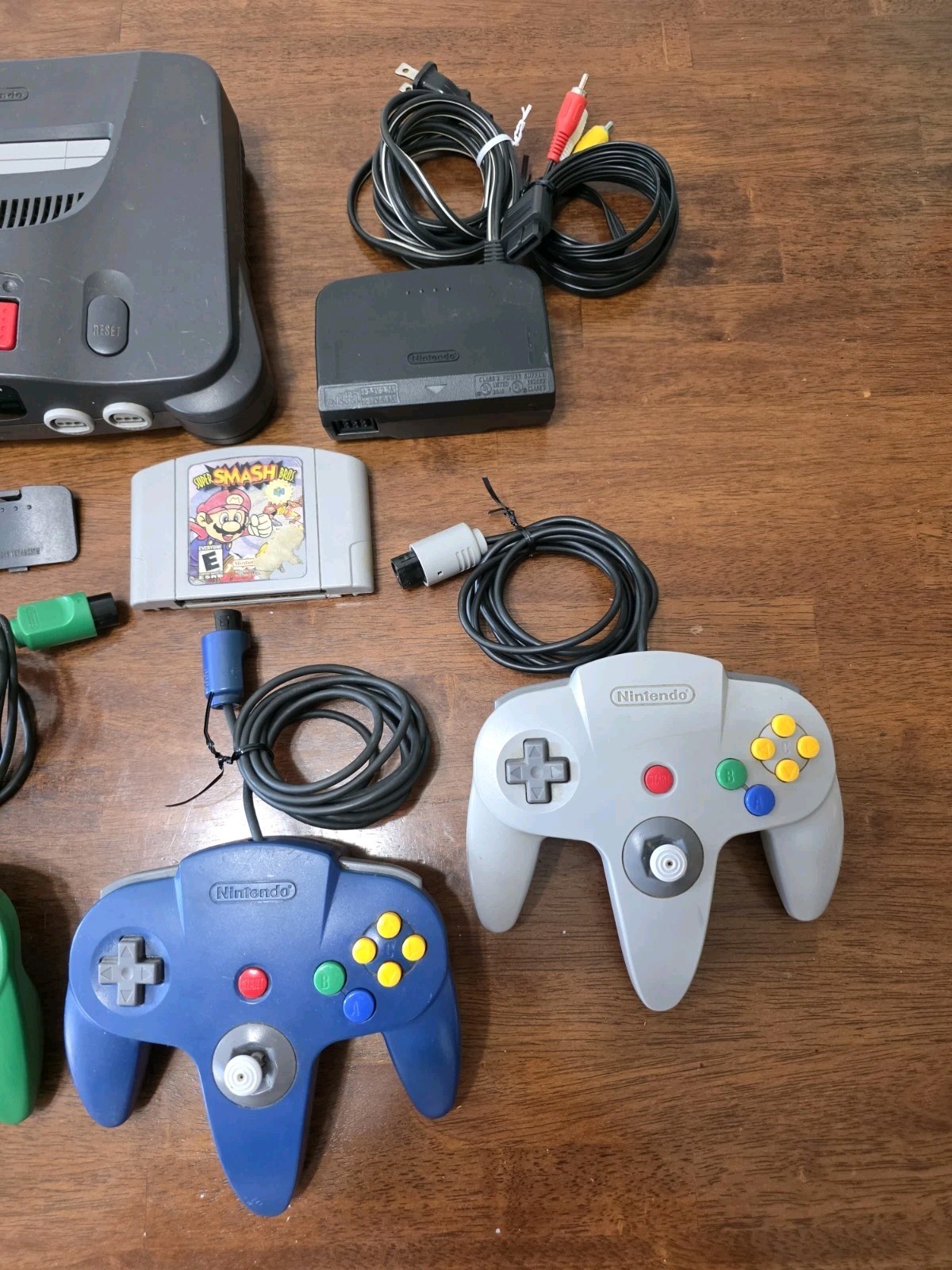 ULTIMATE Multiplayer N64 Bundle Console – 4 Controllers – Smash Bros – Goldeneye