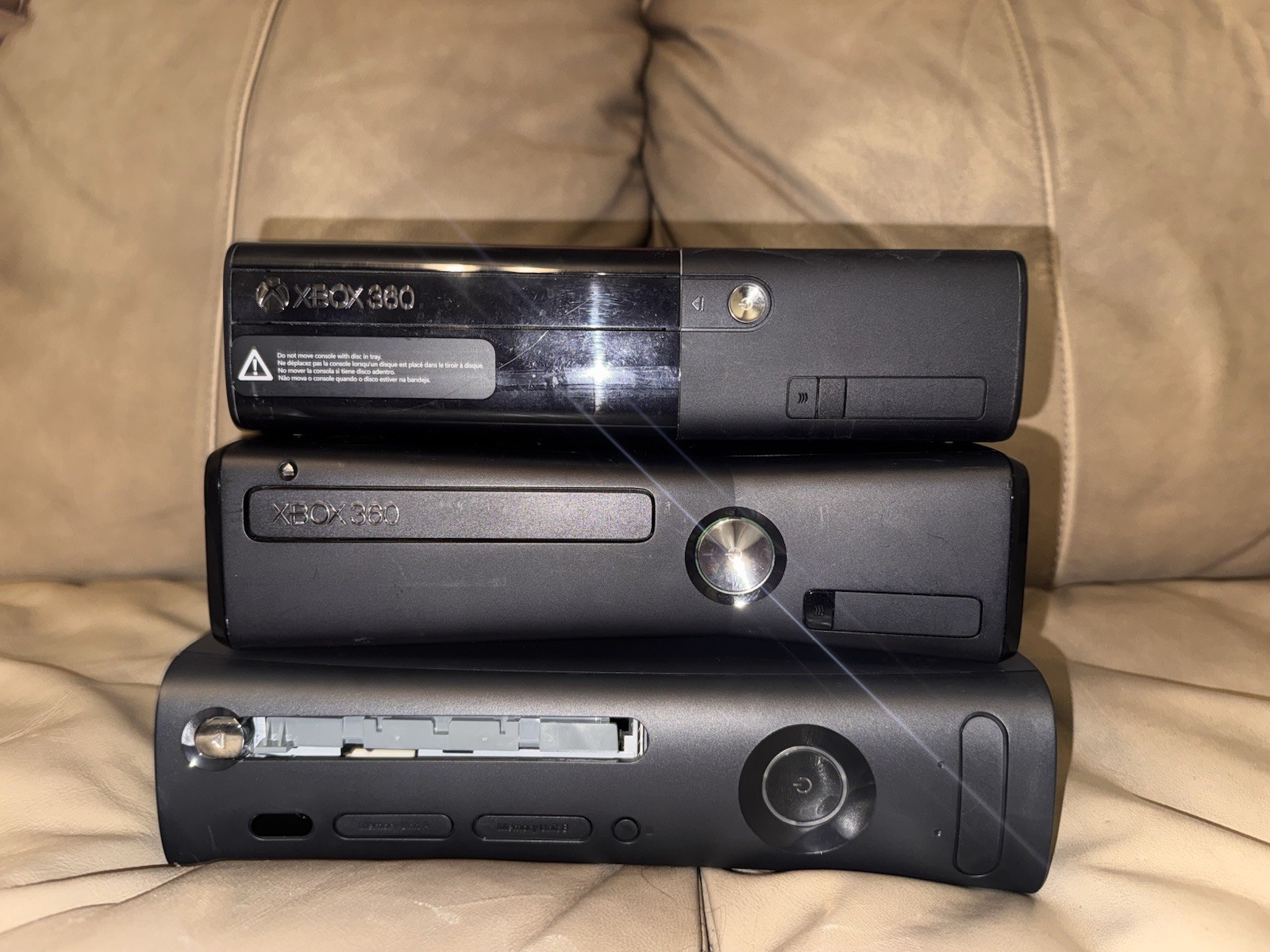 Bulk Lot x6 Xbox 360s With HDDs No Controllers Cords Or Games