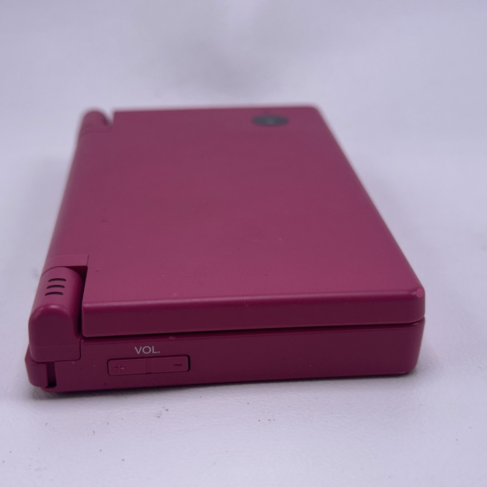 NINTENDO DSi Hot Pink Handheld Game Console With 12 Games Charger