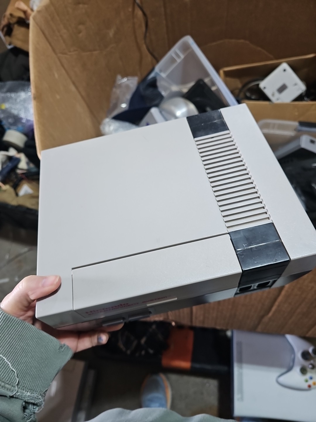 Nintendo Entertainment System 512MB NES Classic Edition Console – White/Gray
