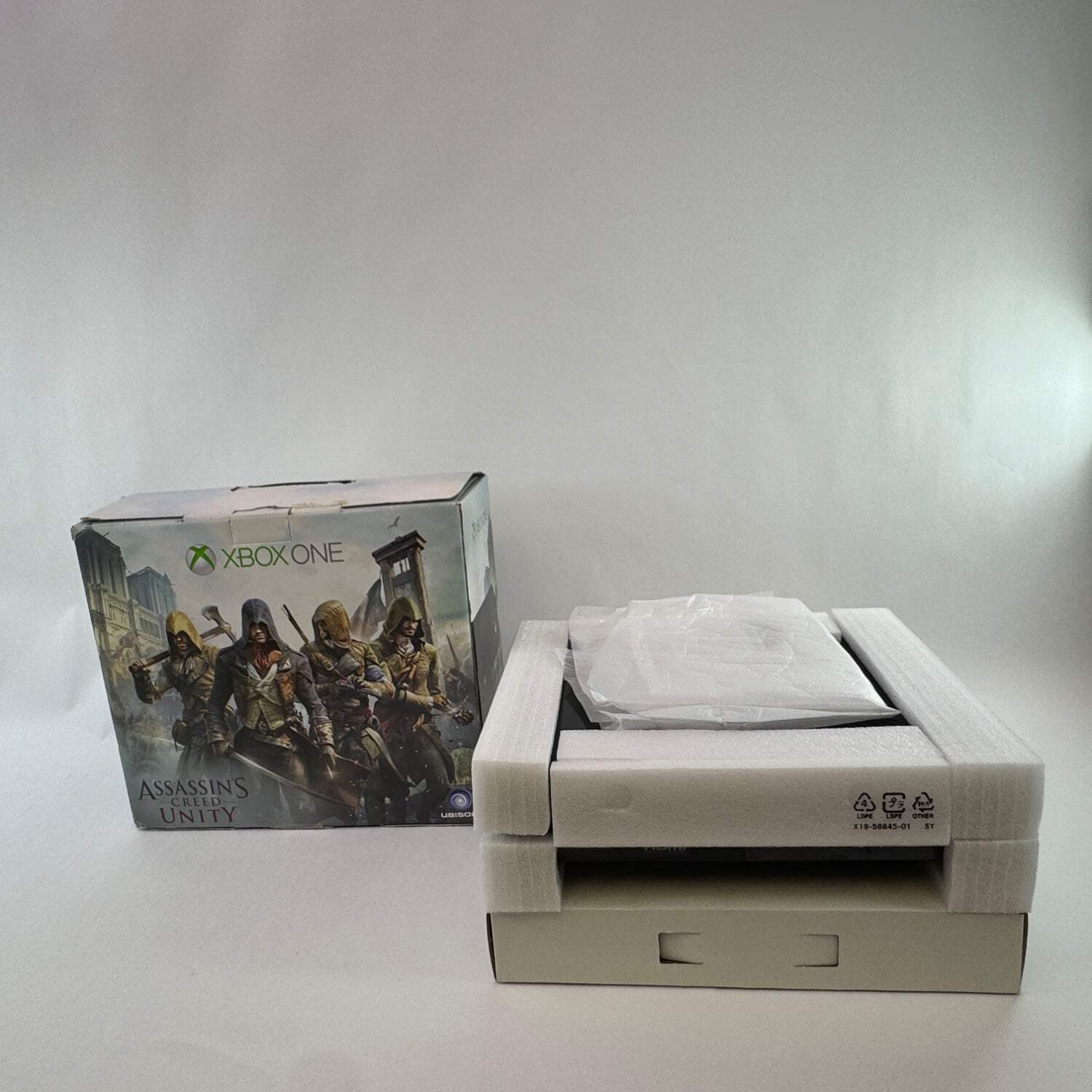 Microsoft Xbox One 500GB Console Gaming System Black 1540