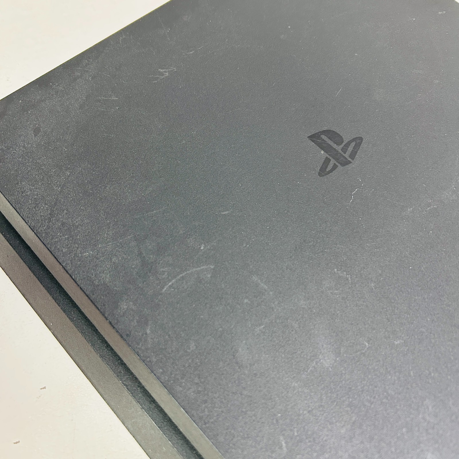«READ» Sony PlayStation 4 Slim PS4 500GB CUH-2015a – Console only – Low Firmware