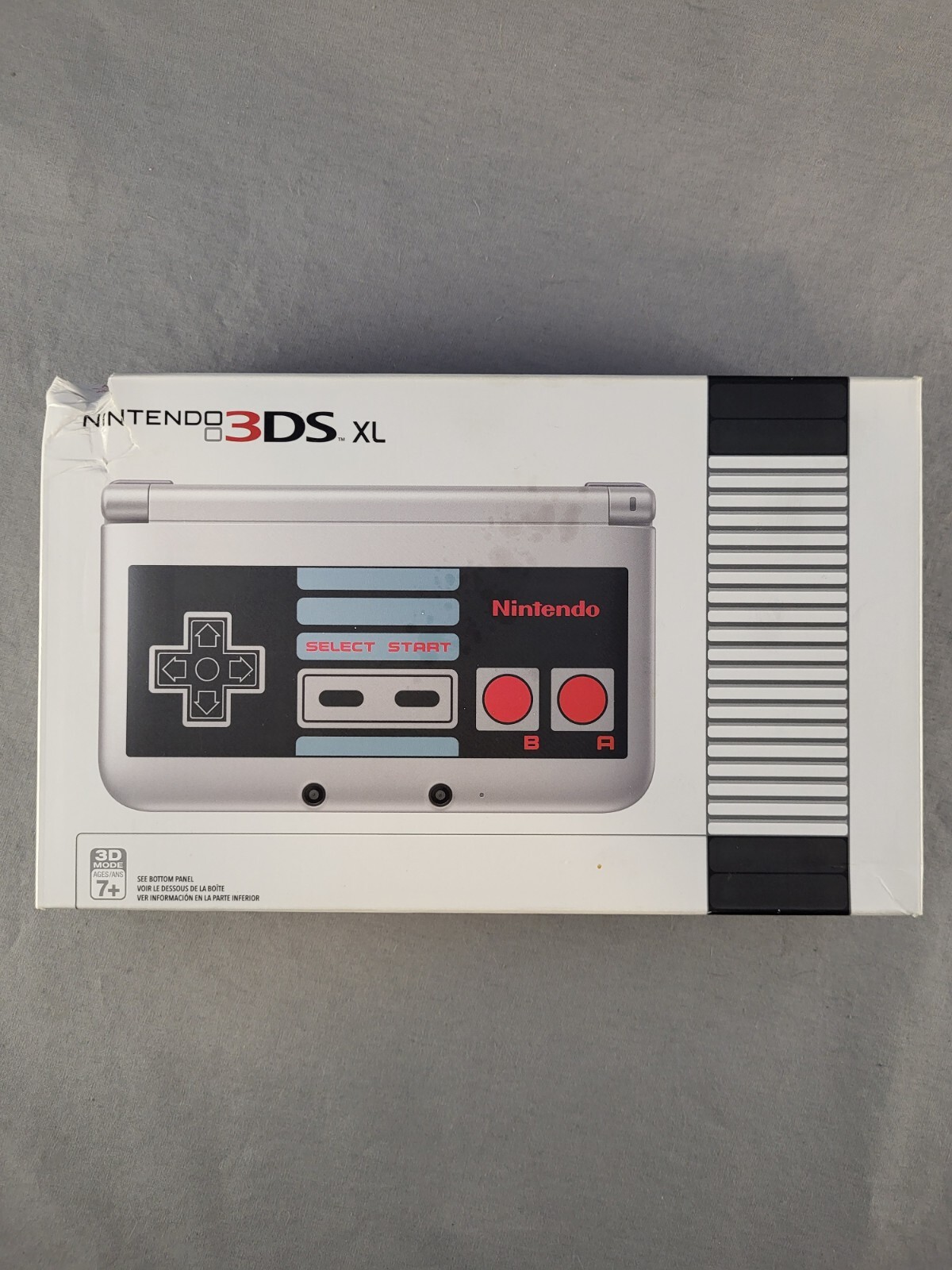 Nintendo 3DS XL – Retro NES Edition – SPR-001 – Complete In Box – Tested!