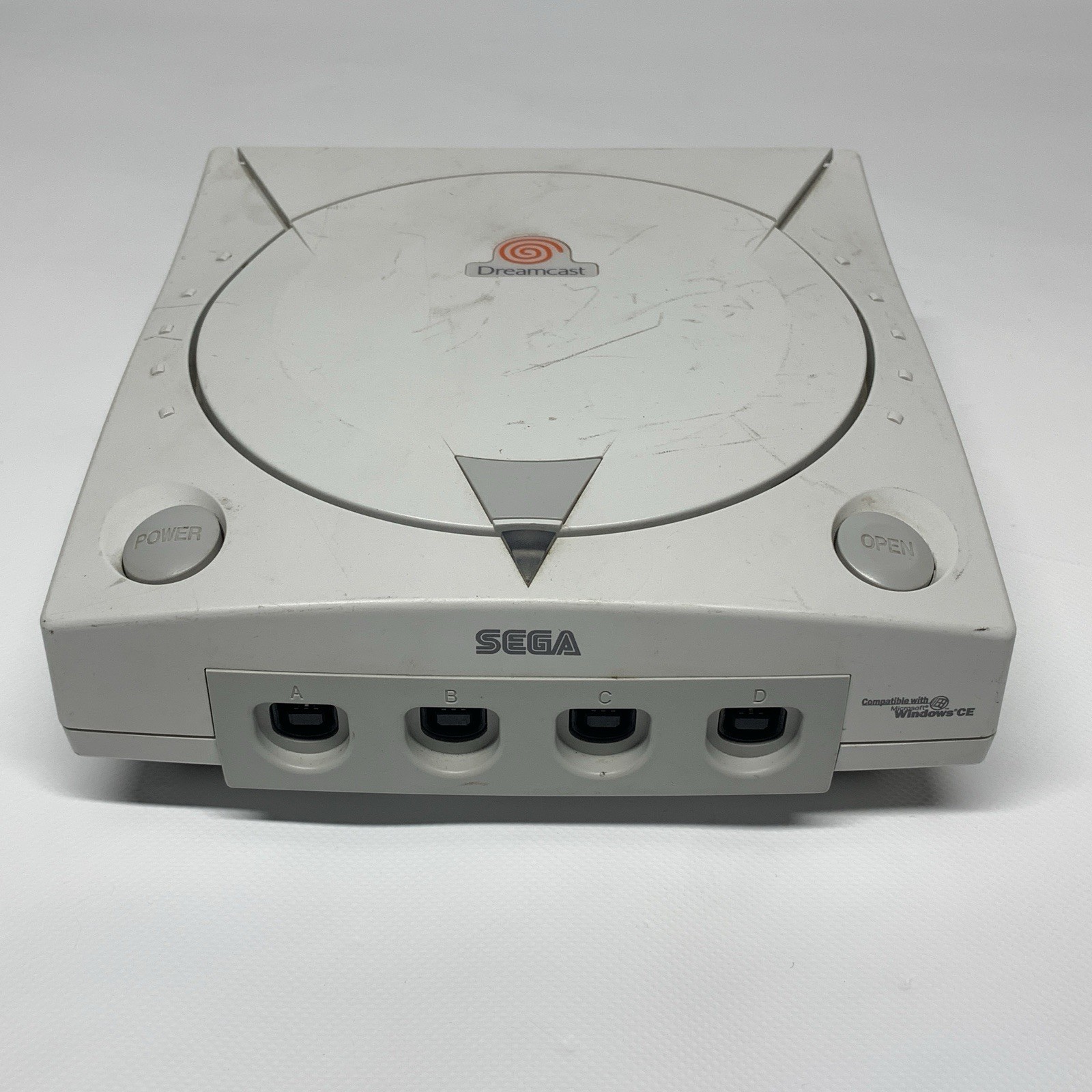 Sega Dreamcast Console Only FOR PARTS OR REPAIR Powers On Doesn’t Read Disc READ