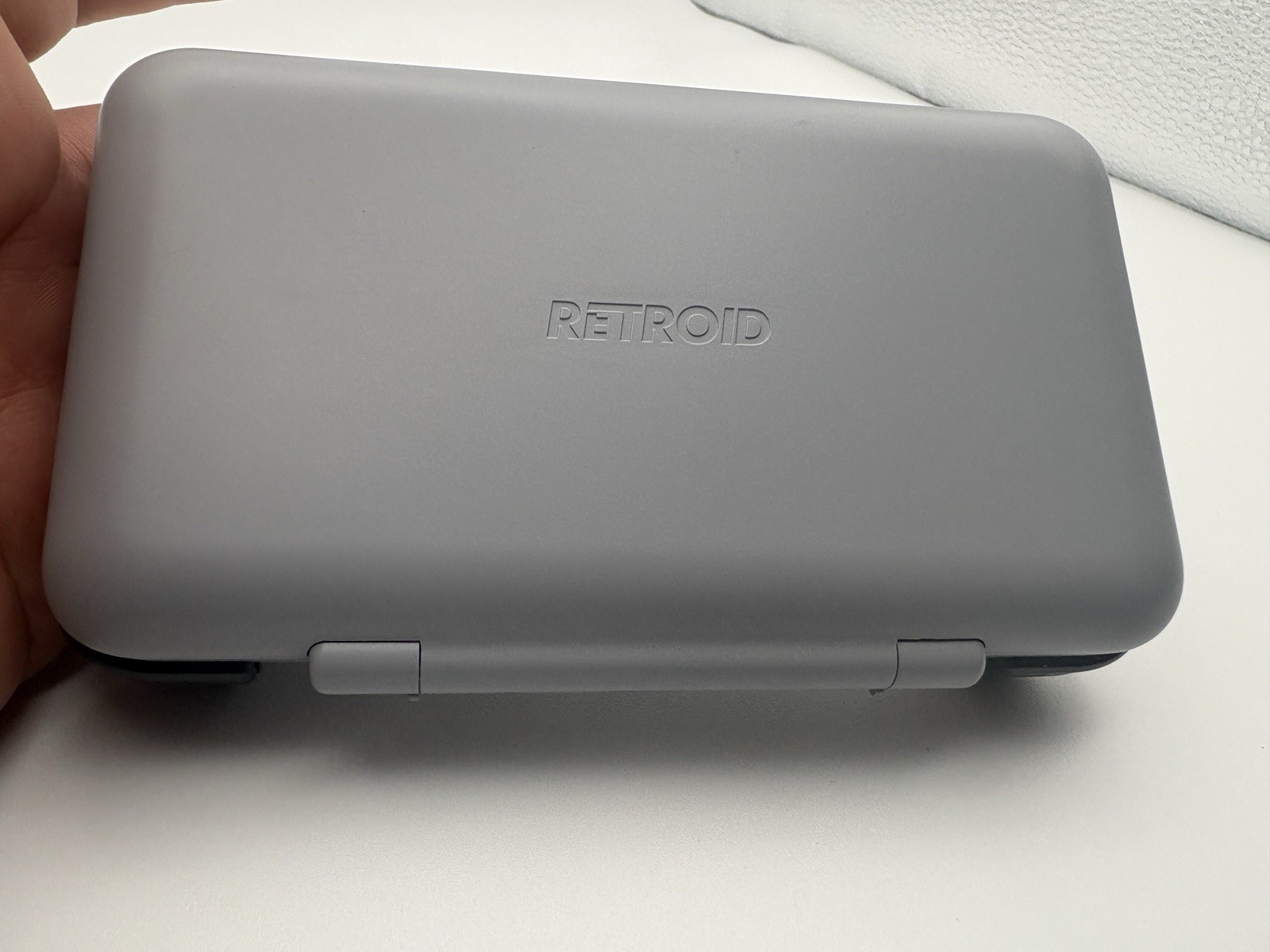 Retroid Pocket Flip Handheld Emulator Console 128GB W/ Charger Tested SNES GREY