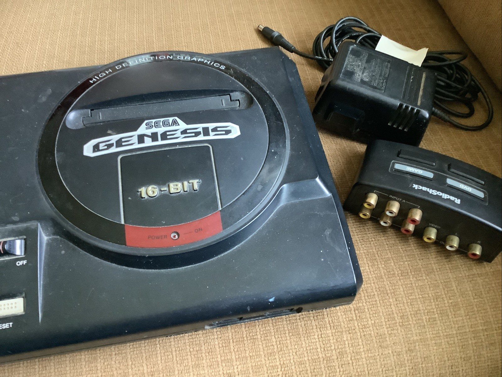 Sega Genesis Console Bundle Multitap 4 Controllers 9 Games AV Cables Switcher
