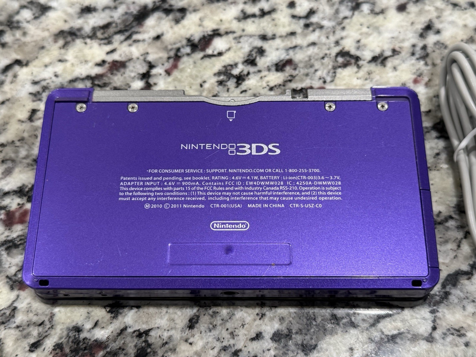 Midnight Purple Nintendo 3DS w/Charger & Games + FREE US SHIPPING!
