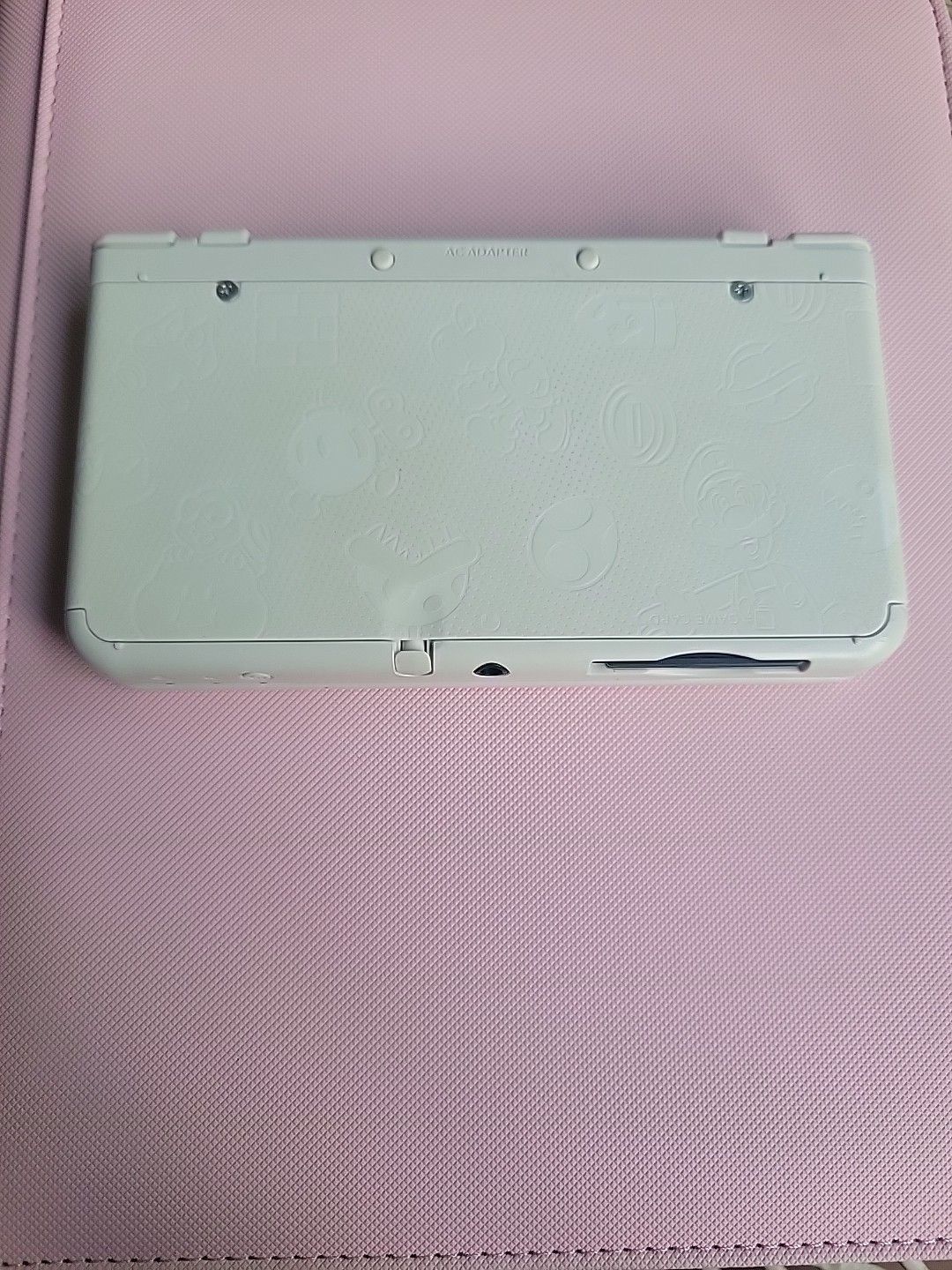 Nintendo New 3DS Super Mario Edition Handheld System – White